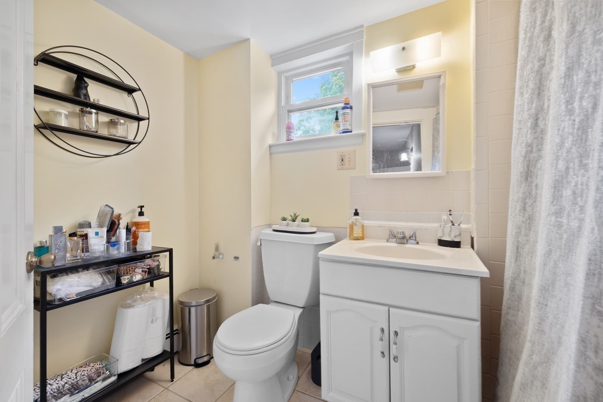 3 Family at 280-282 River Street, Waltham MA 02453, Waltham, photo 14 of 25