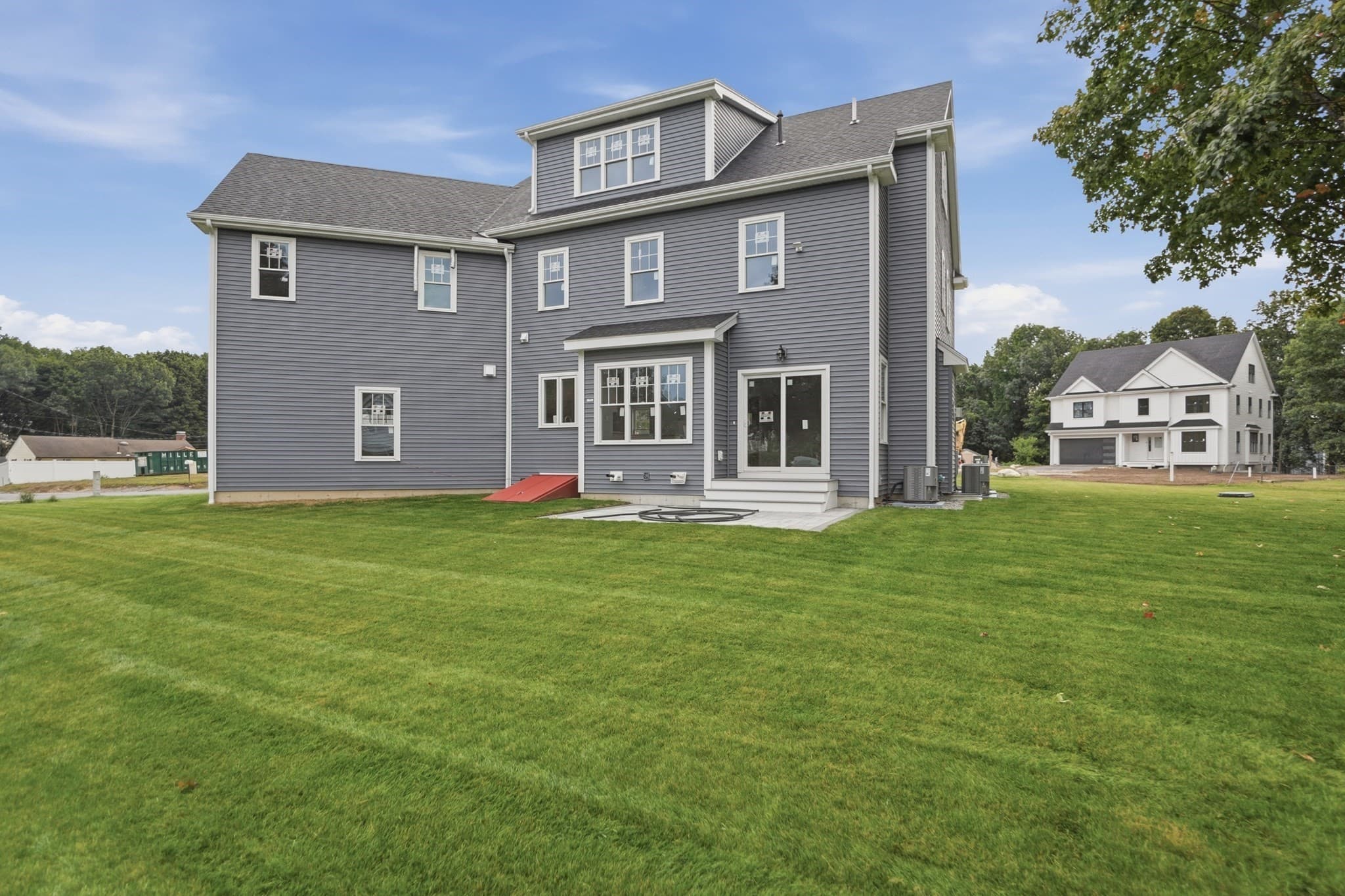 Single Family Residence at 17 Winter Road Extension, Woburn MA 01801, Woburn, photo 2 of 42