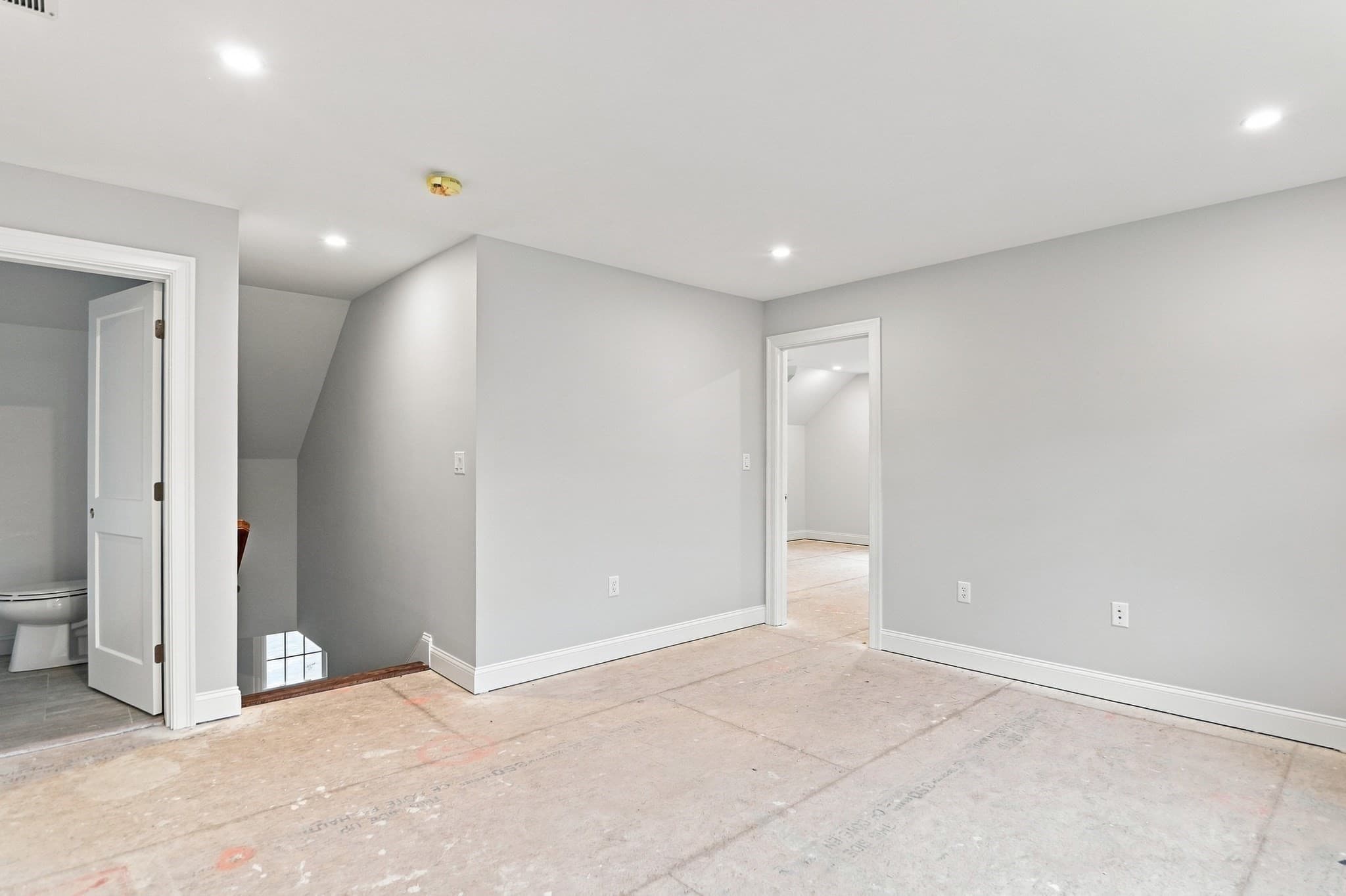 Single Family Residence at 17 Winter Road Extension, Woburn MA 01801, Woburn, photo 36 of 42