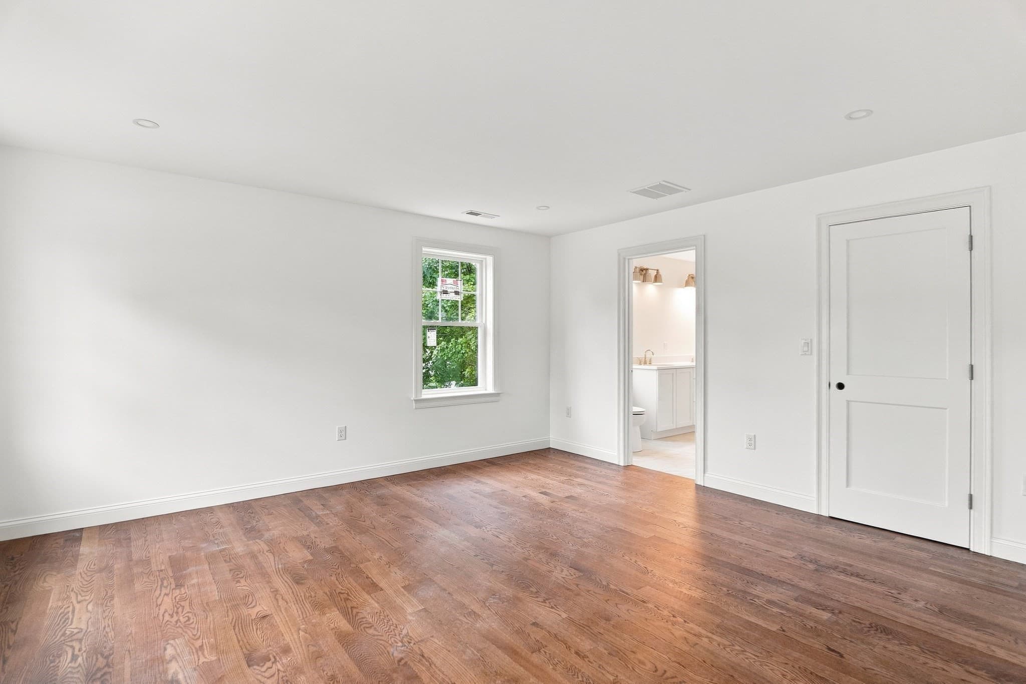 Single Family Residence at 17 Winter Road Extension, Woburn MA 01801, Woburn, photo 31 of 42