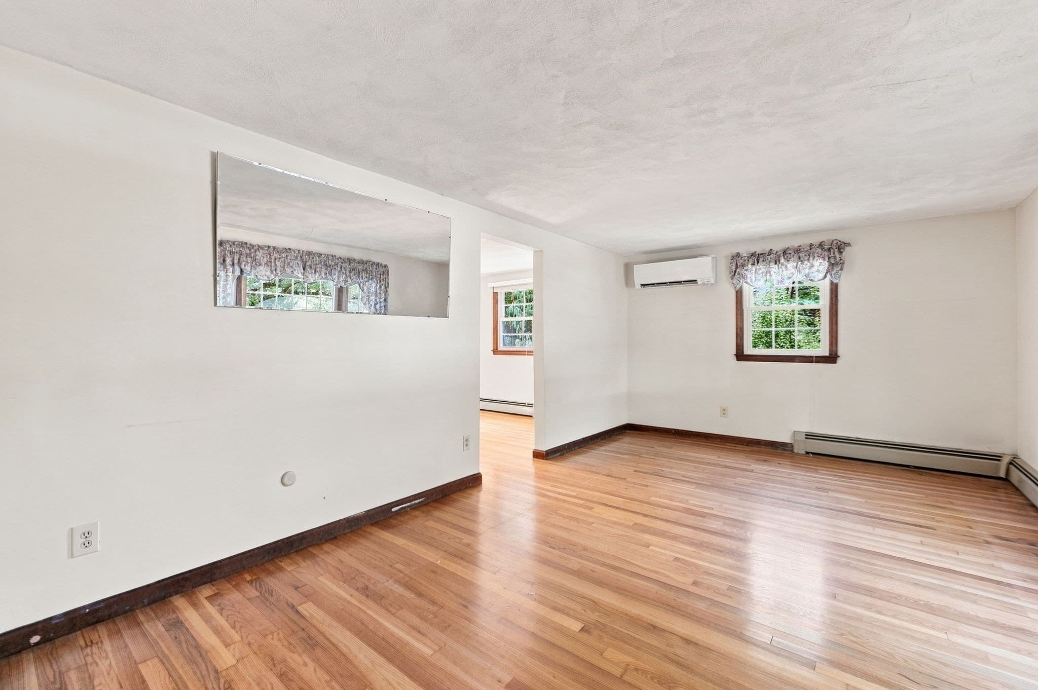 Single Family Residence at 30 Ideal Ave, Chelmsford MA 01824, Chelmsford, photo 14 of 37