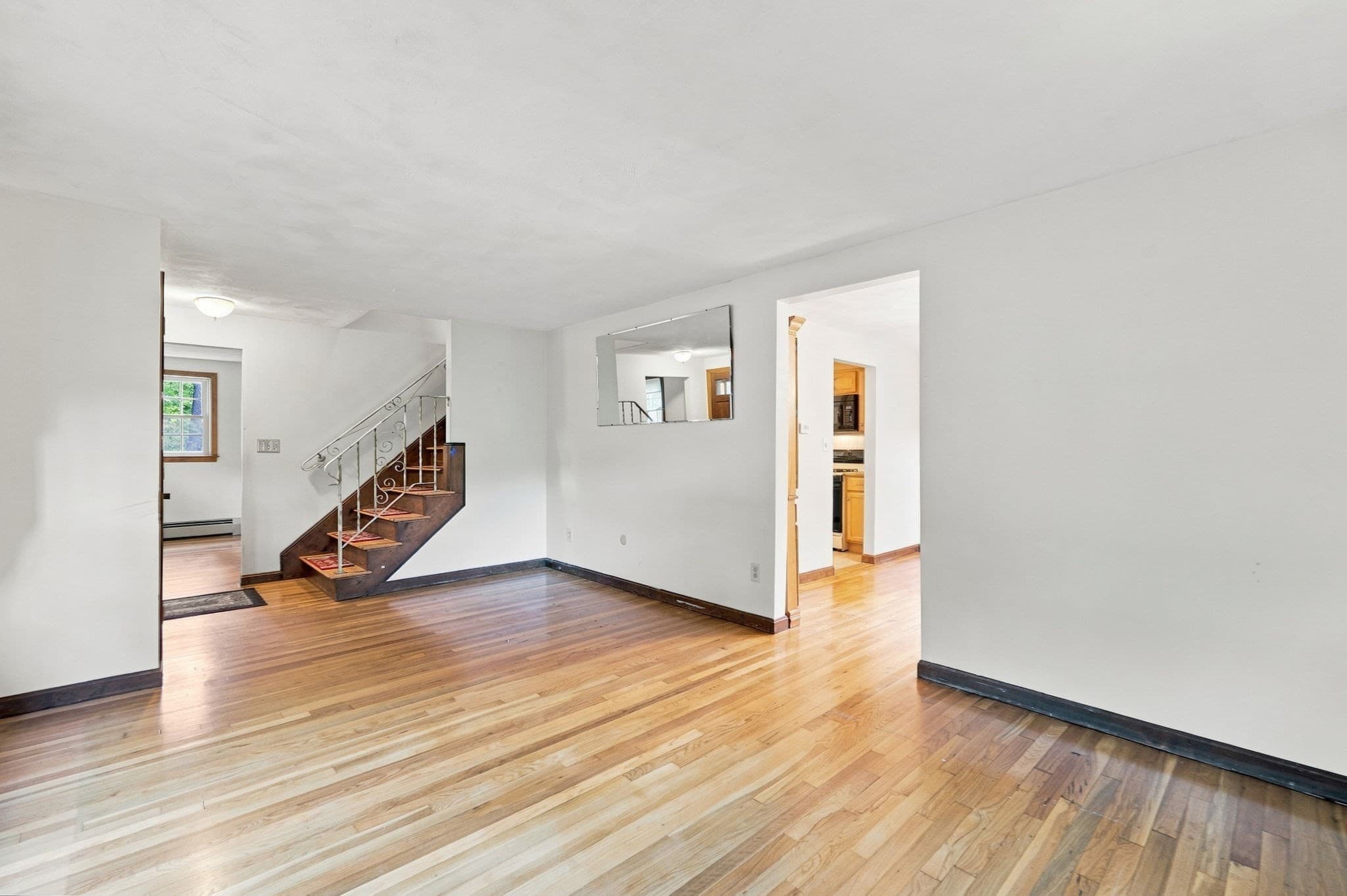 Single Family Residence at 30 Ideal Ave, Chelmsford MA 01824, Chelmsford, photo 15 of 37