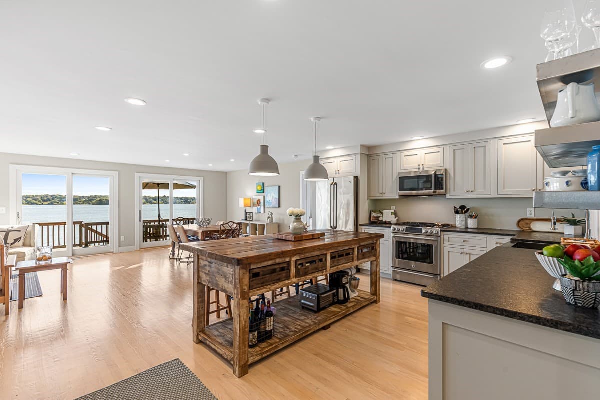 Single Family Residence at 1380H Drift Road, Westport MA 02790, photo 9 of 42