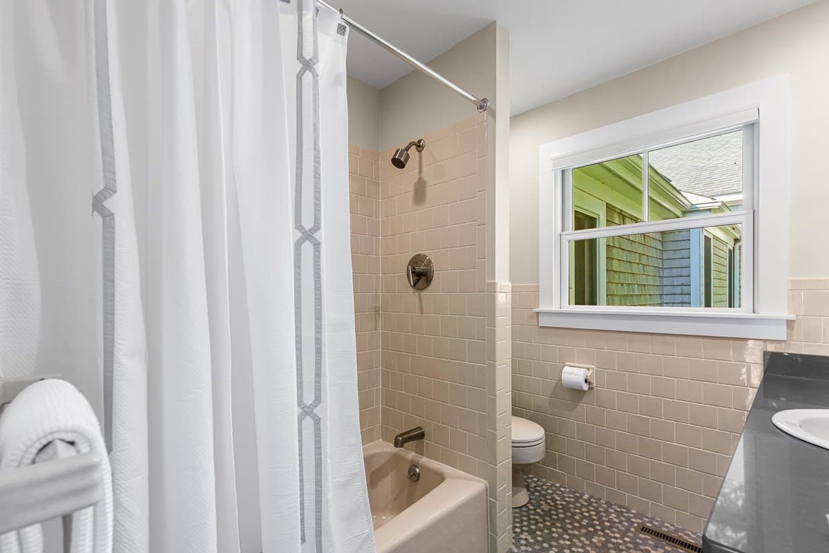 Single Family Residence at 1380H Drift Road, Westport MA 02790, photo 33 of 42