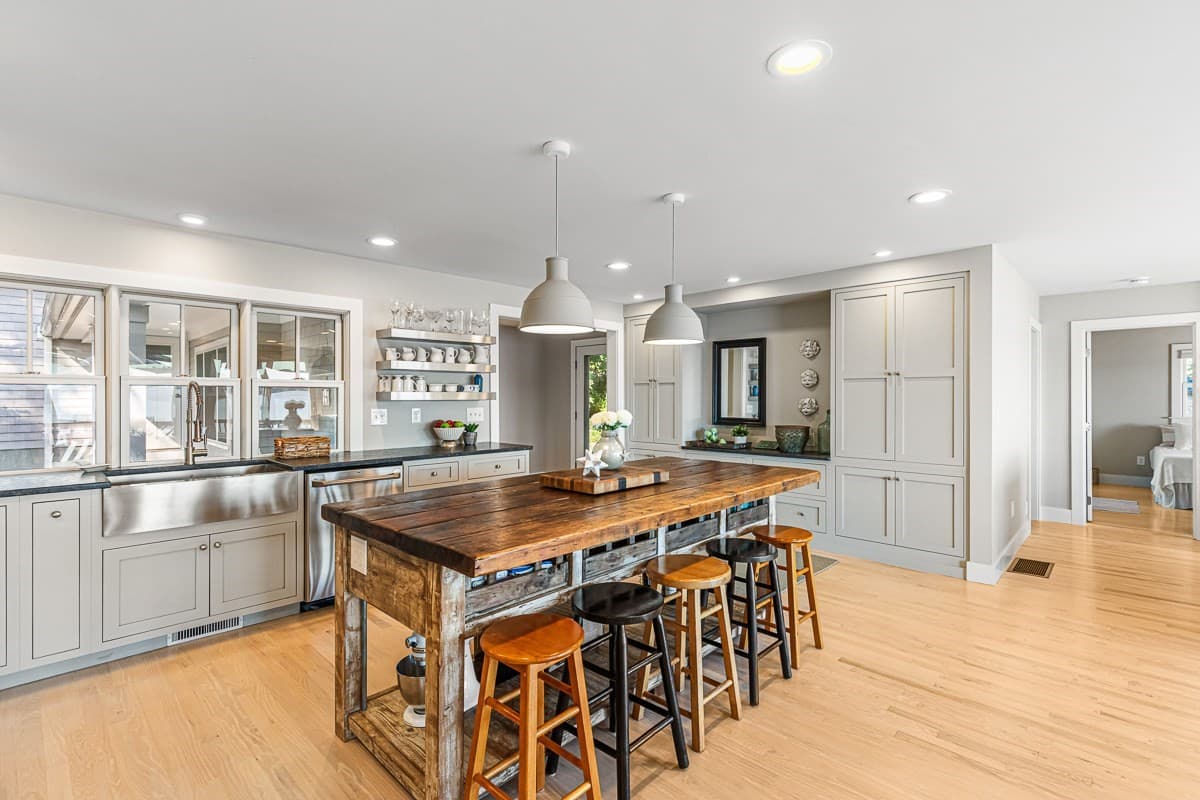 Single Family Residence at 1380H Drift Road, Westport MA 02790, photo 11 of 42