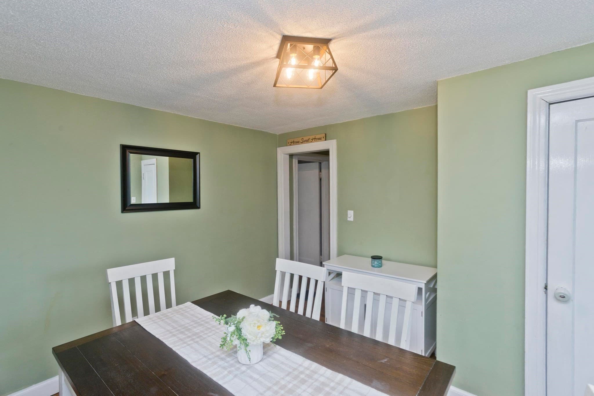 Single Family Residence at 143 Winton St, Springfield MA 01118, Springfield, photo 15 of 39