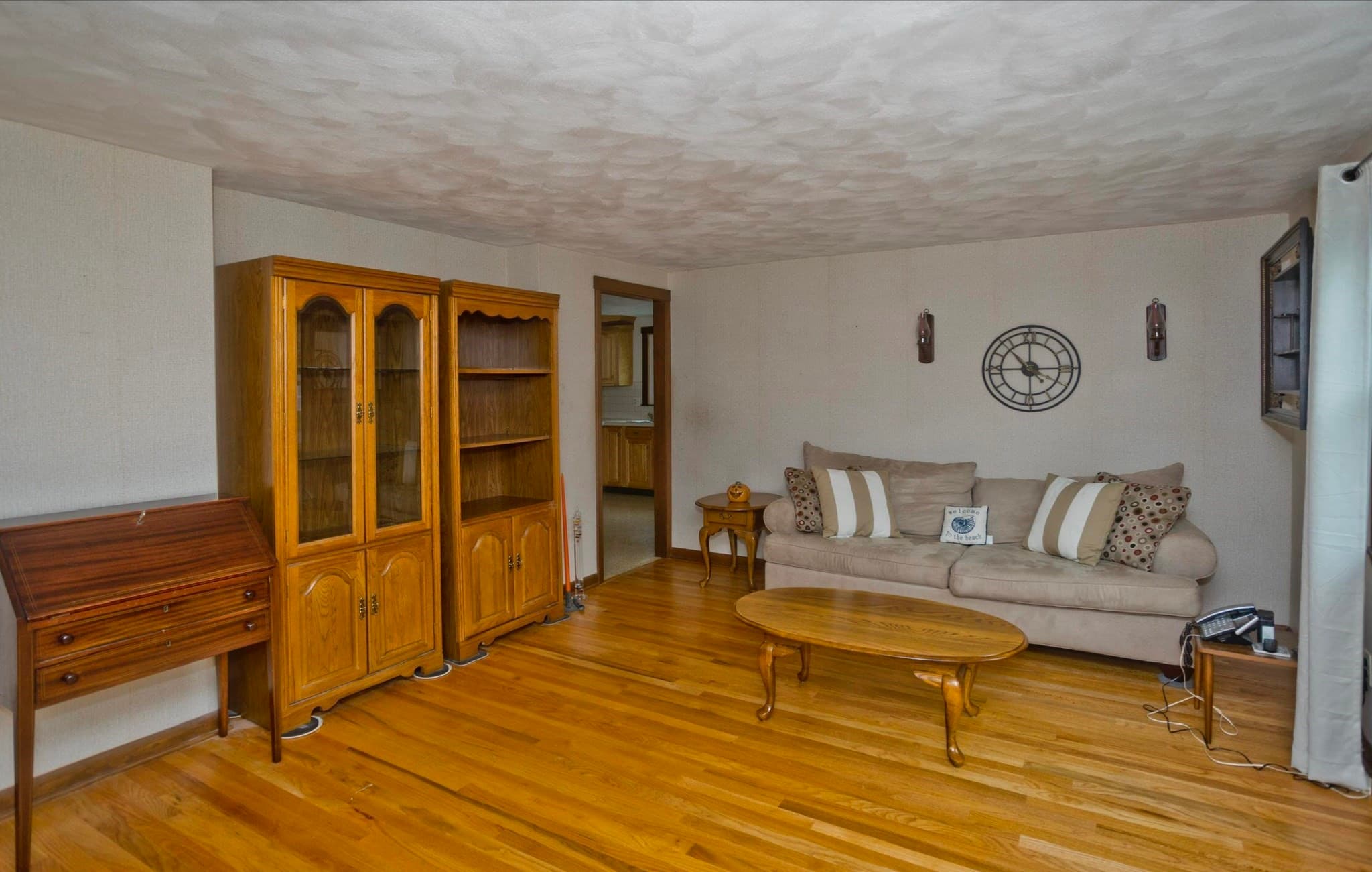 Single Family Residence at 539 Dutchess St, Springfield MA 01129, Springfield, photo 13 of 25