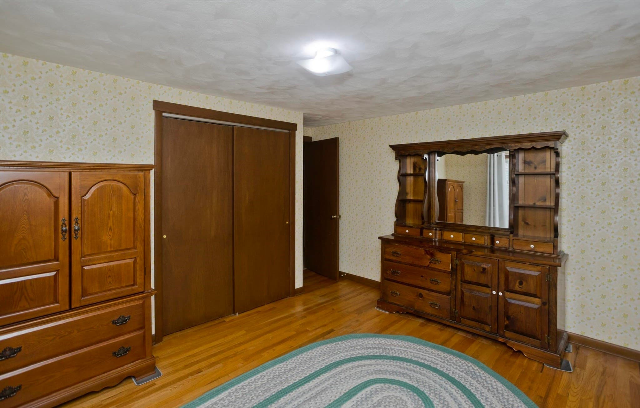 Single Family Residence at 539 Dutchess St, Springfield MA 01129, Springfield, photo 16 of 25