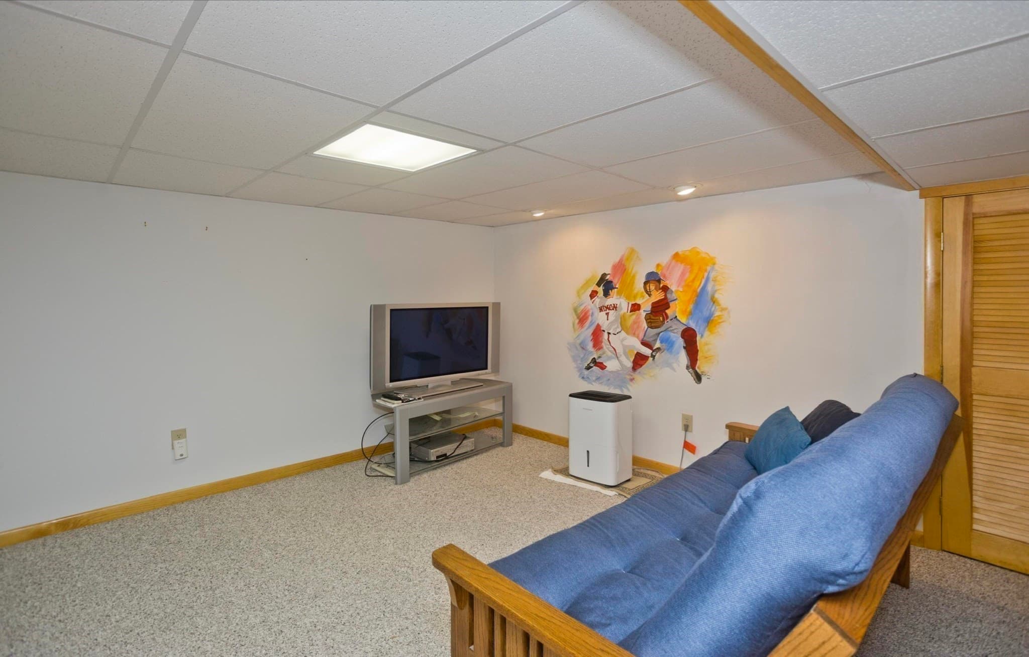 Single Family Residence at 539 Dutchess St, Springfield MA 01129, Springfield, photo 20 of 25
