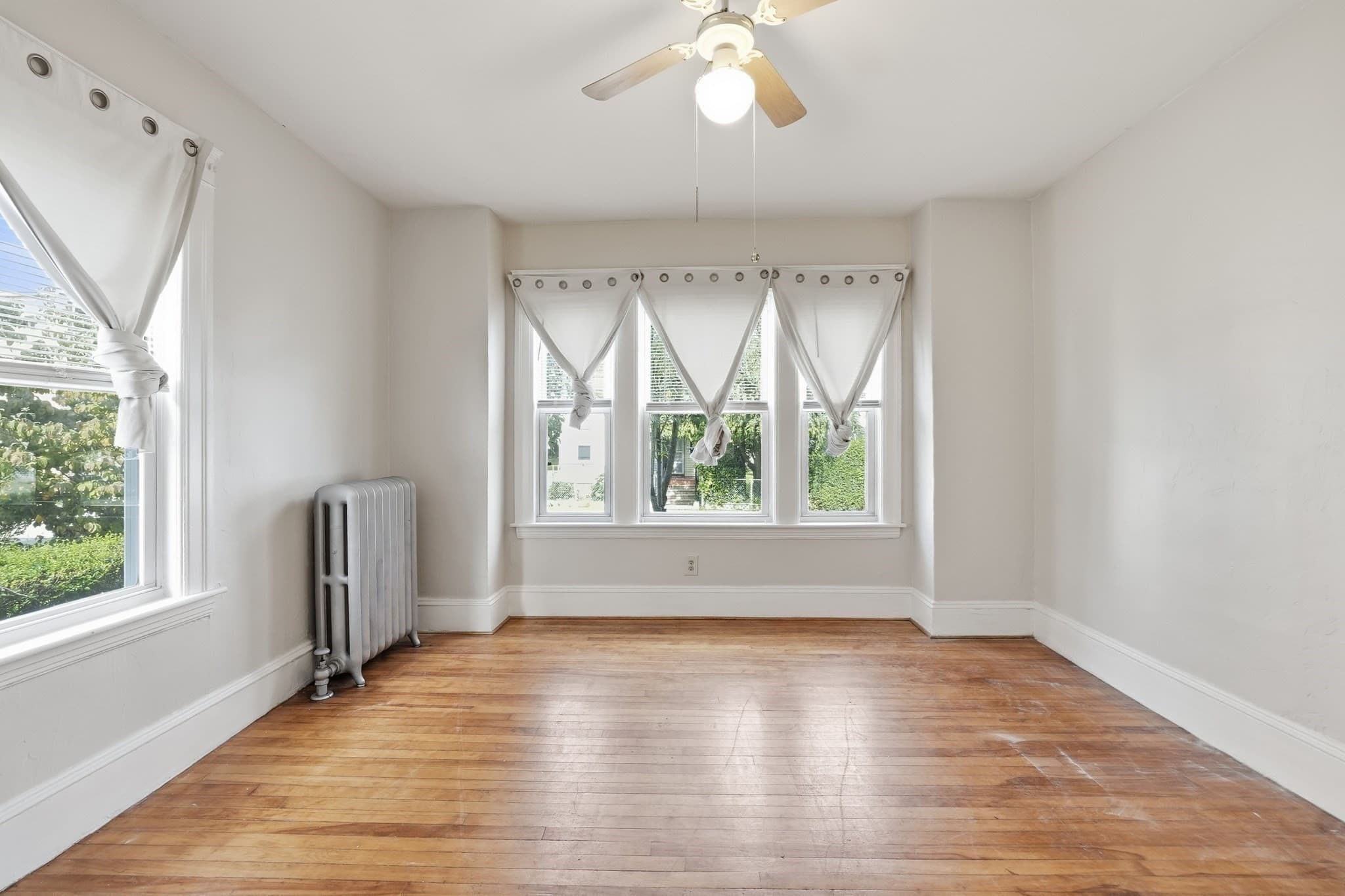 5-9 Family at 17 Fairbanks St, Worcester MA 01610, Worcester, photo 19 of 42