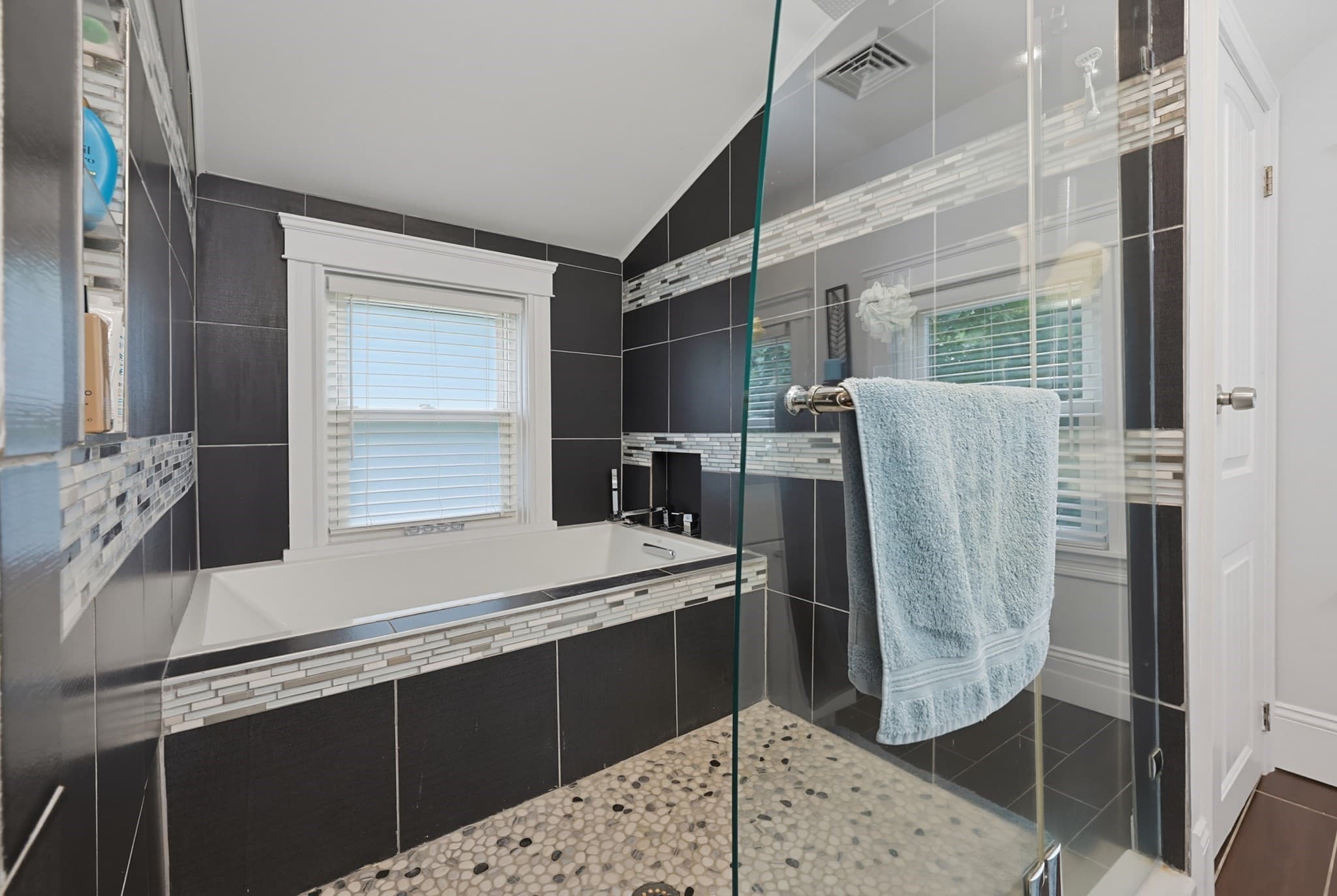 Single Family Residence at 38 Dexter Ave., Seekonk MA 02771, Seekonk, photo 24 of 41