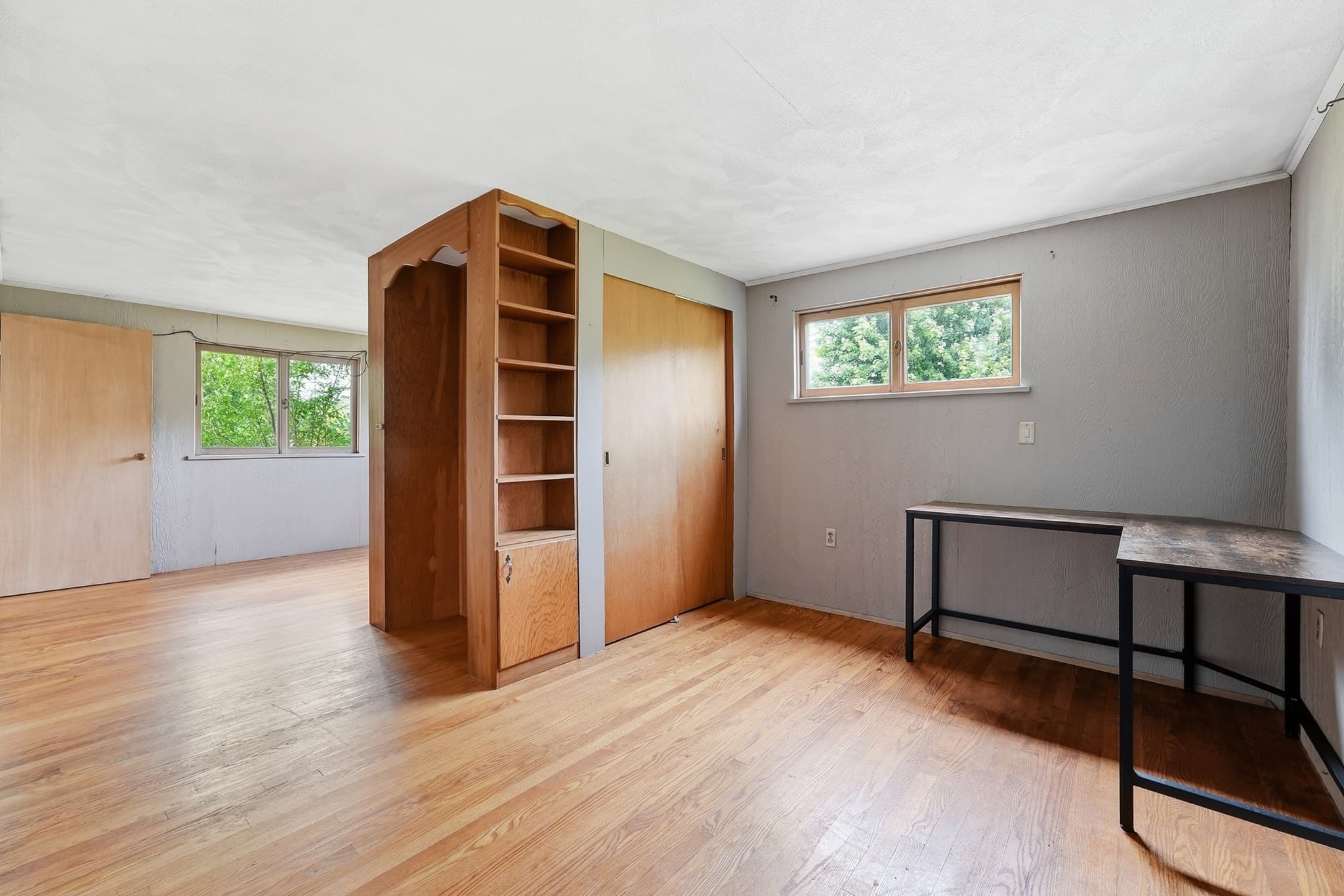 Single Family Residence at 31 Woodcrest Road, Springfield MA 01129, Springfield, photo 20 of 42