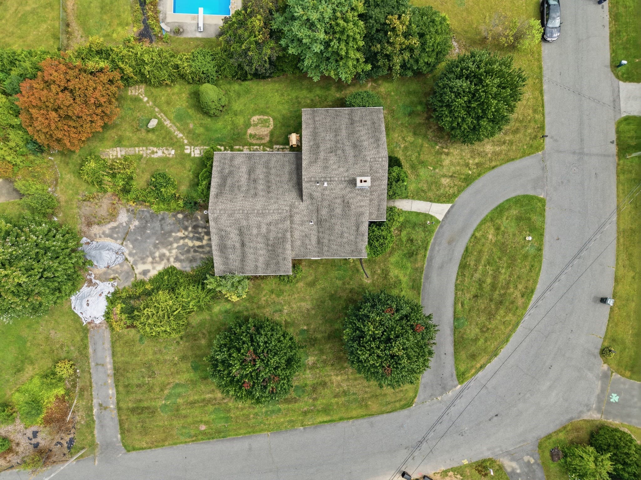 Single Family Residence at 31 Woodcrest Road, Springfield MA 01129, Springfield, photo 40 of 42