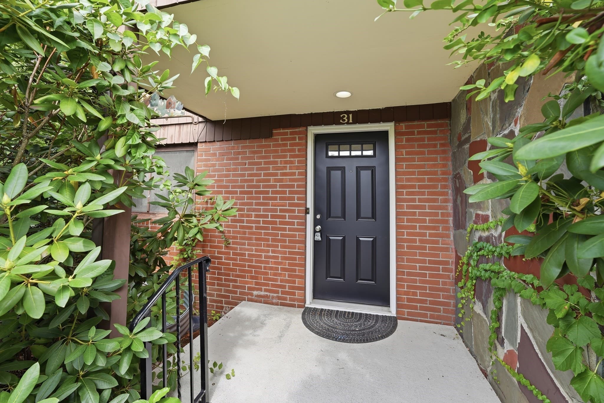 Single Family Residence at 31 Woodcrest Road, Springfield MA 01129, Springfield, photo 29 of 42