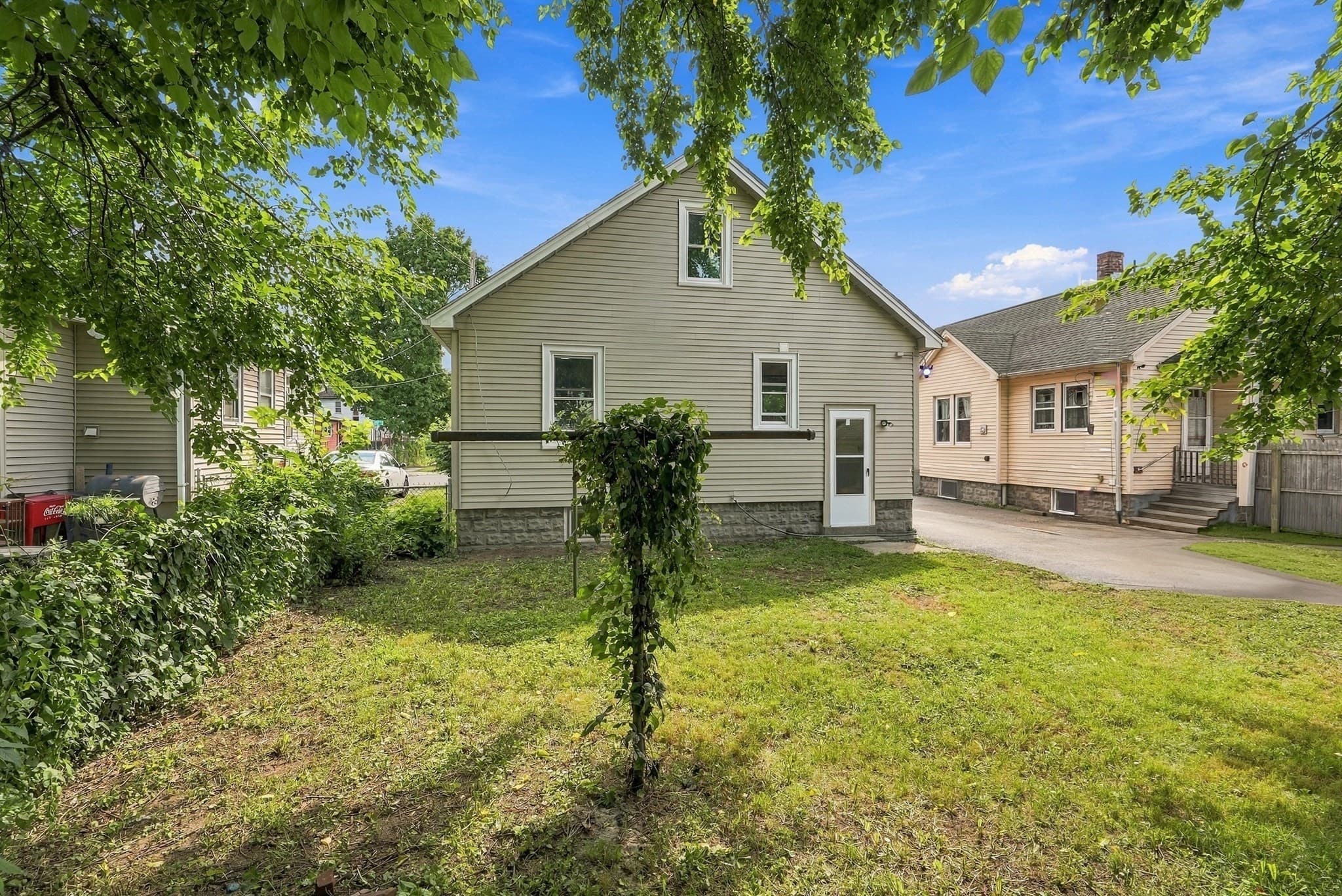 Single Family Residence at 128 Wilber St, Springfield MA 01104, Springfield, photo 26 of 29