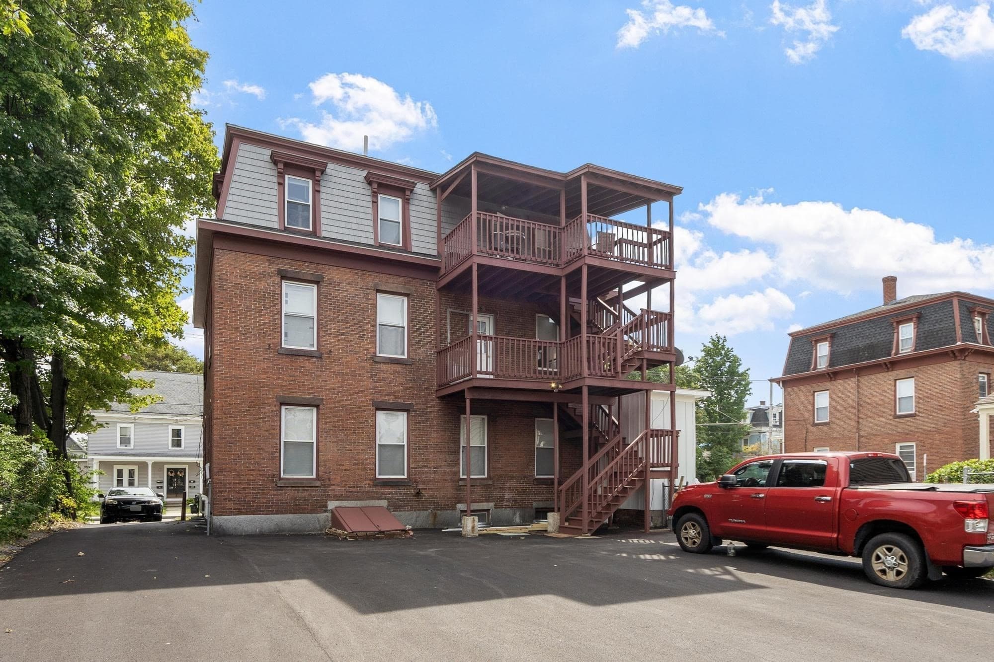 3 Family - 3 Units Up/Down at 448 High Street, Clinton MA 01510, Clinton, photo 7 of 38