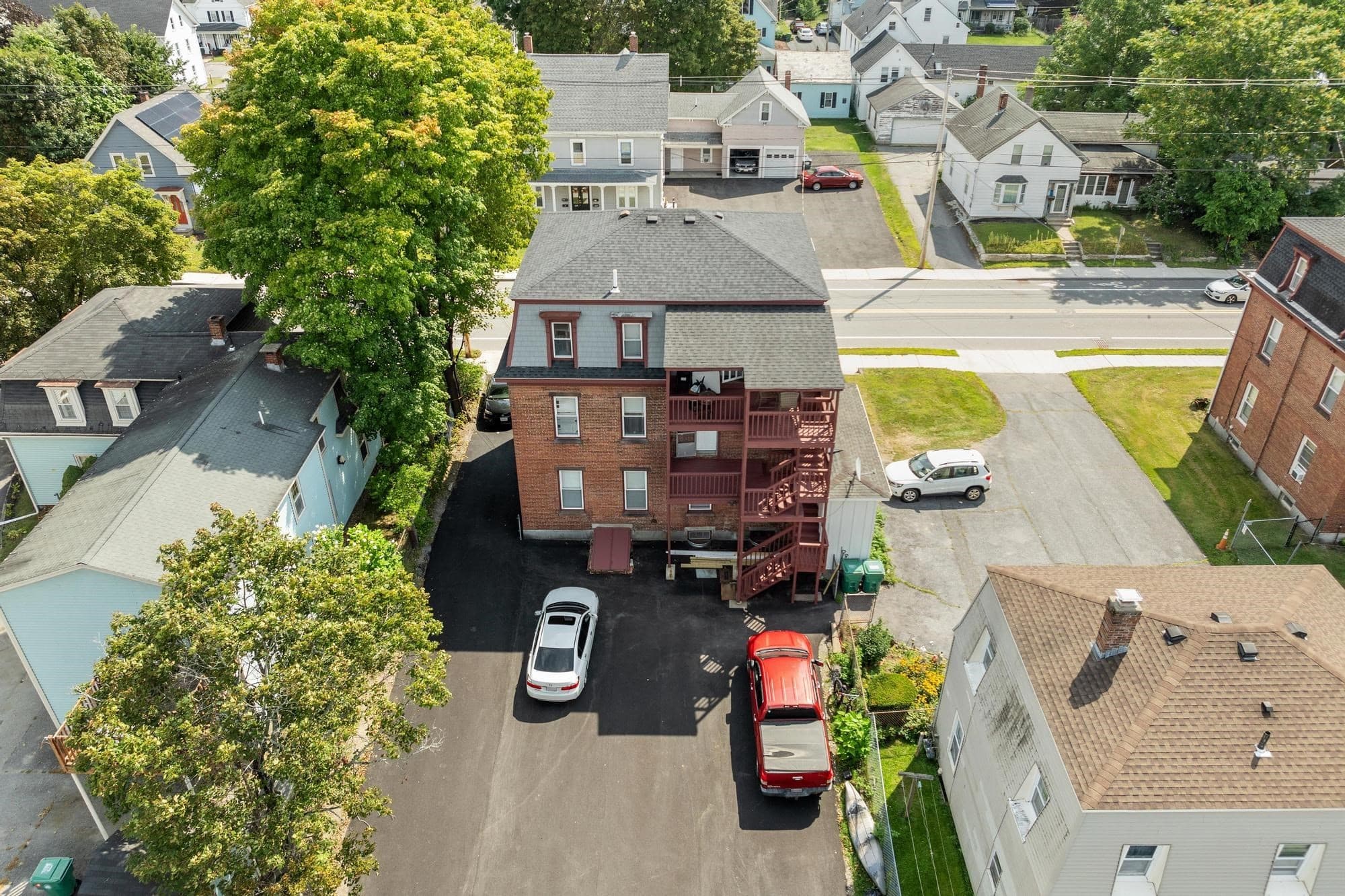 3 Family - 3 Units Up/Down at 448 High Street, Clinton MA 01510, Clinton, photo 34 of 38