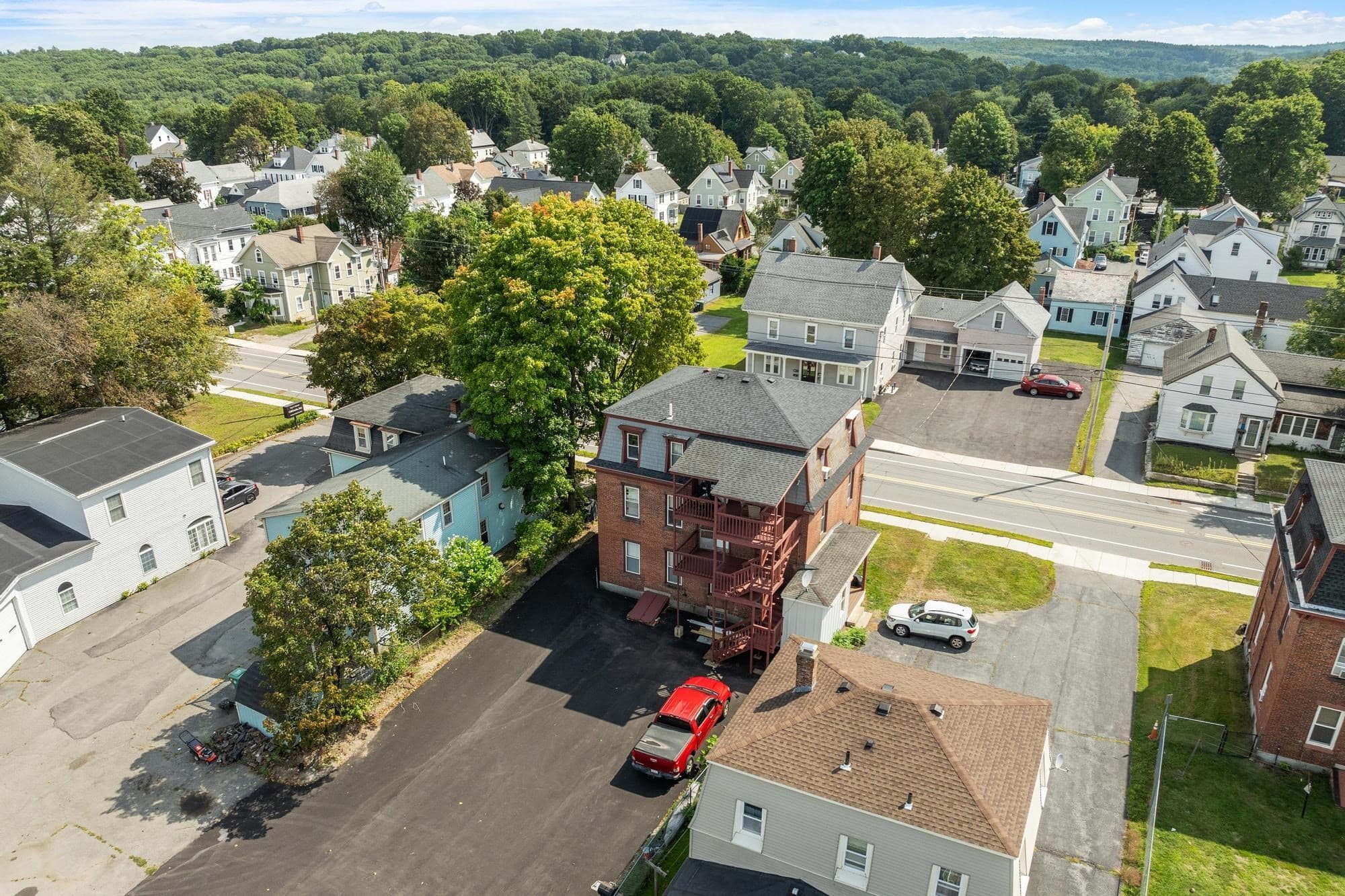 3 Family - 3 Units Up/Down at 448 High Street, Clinton MA 01510, Clinton, photo 35 of 38