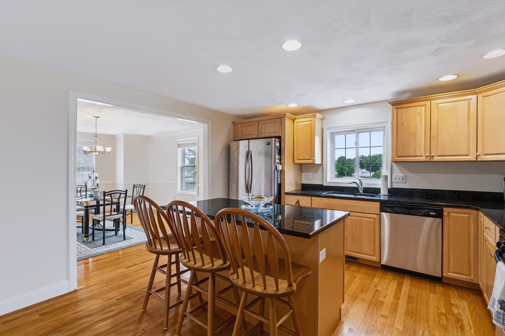 Single Family Residence at 4 Day Break Dr, Plaistow NH 03865, Plaistow, photo 6 of 42
