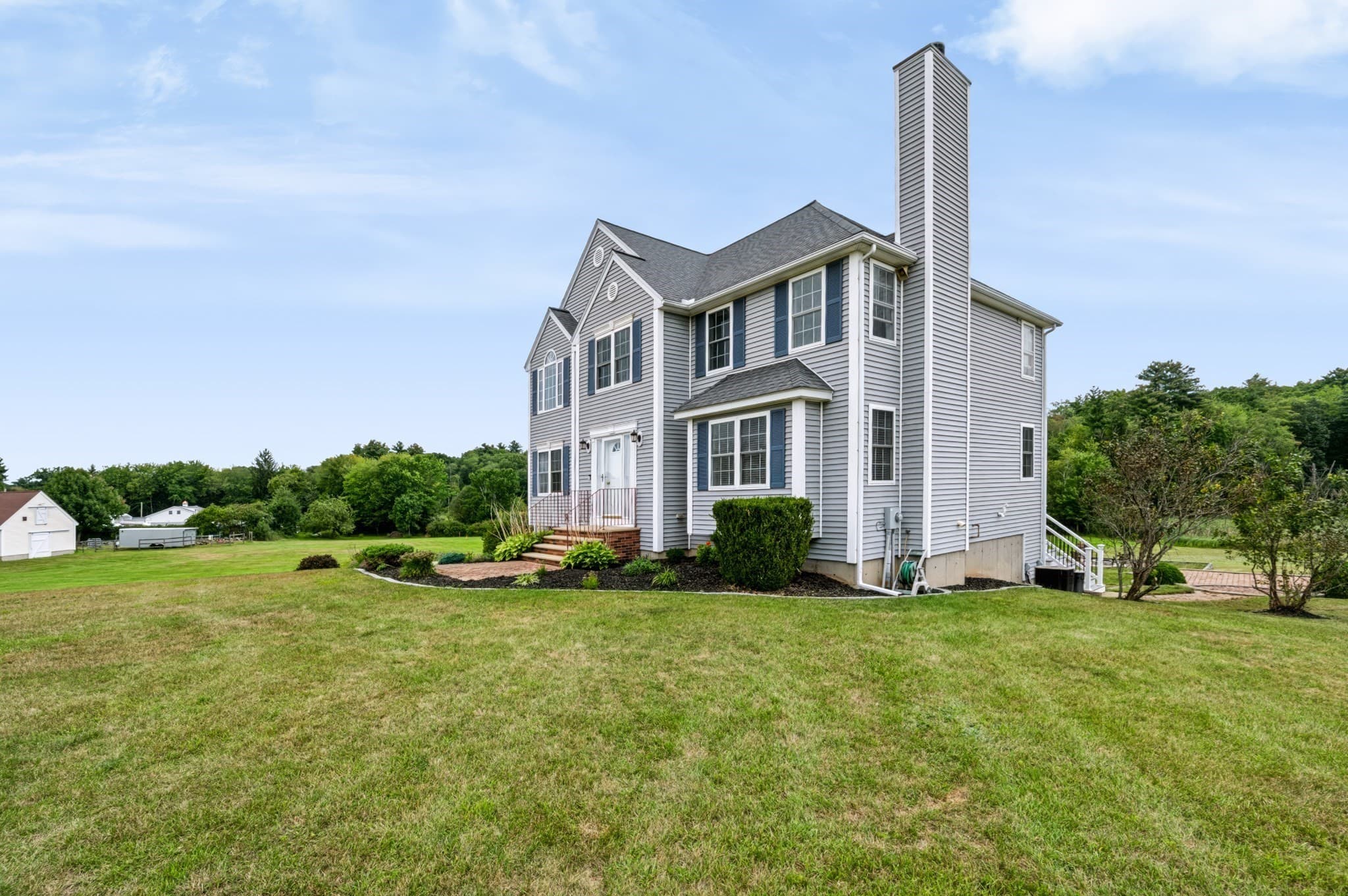 Single Family Residence at 4 Day Break Dr, Plaistow NH 03865, Plaistow, photo 3 of 42