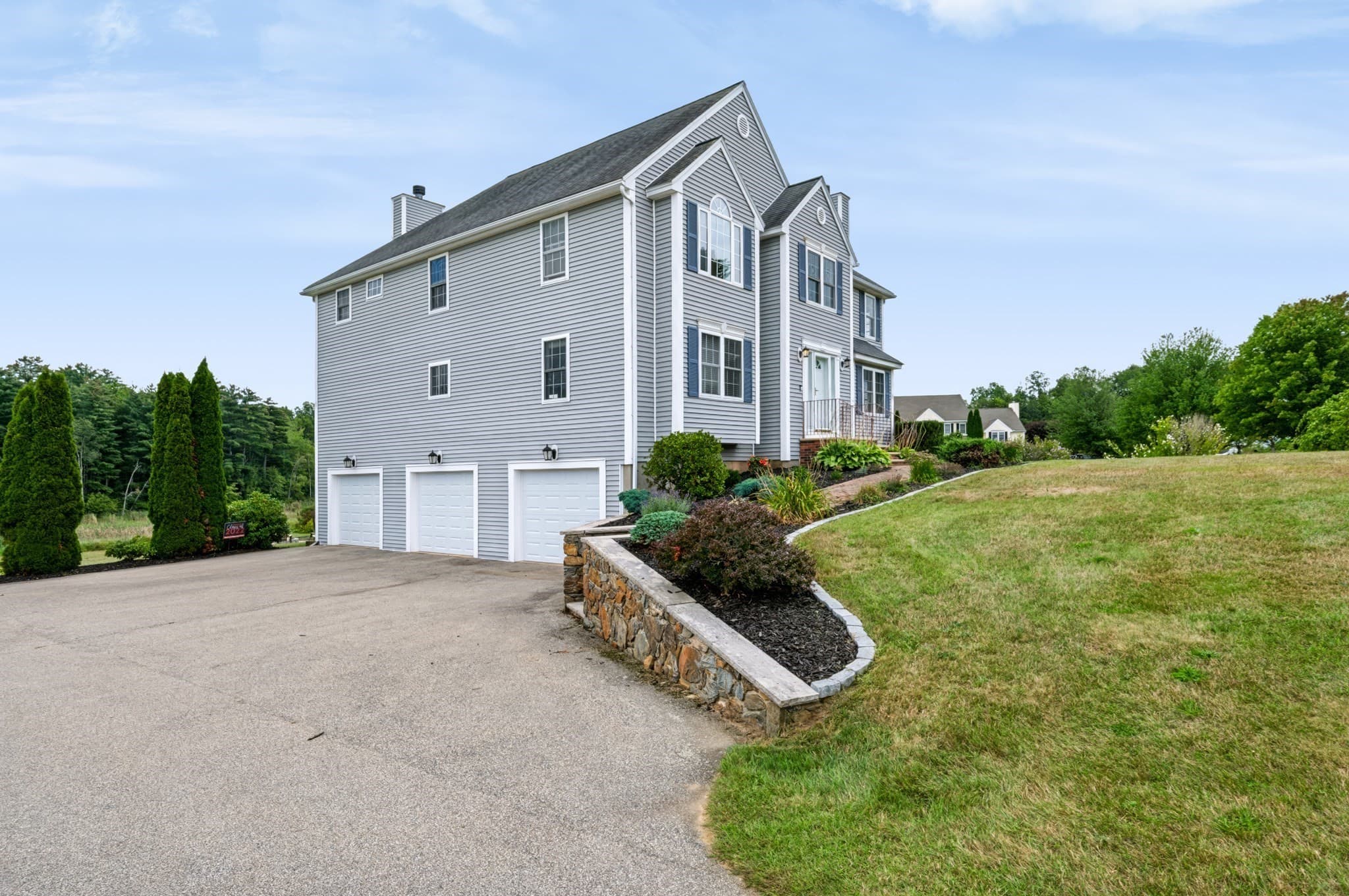 Single Family Residence at 4 Day Break Dr, Plaistow NH 03865, Plaistow, photo 40 of 42