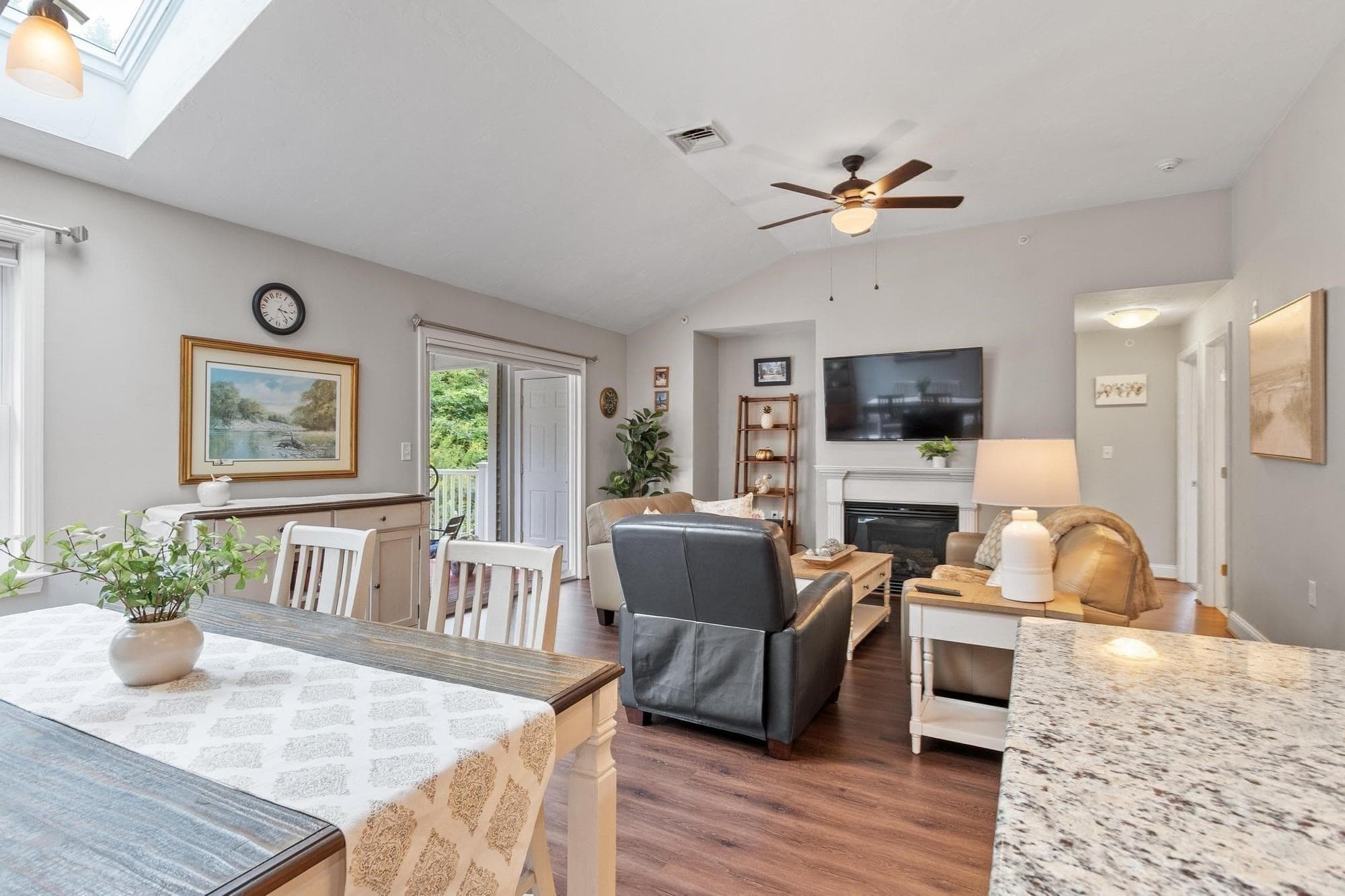Condominium at 605 Devenwood Way # 605, Clinton MA 01510, Clinton, photo 20 of 42