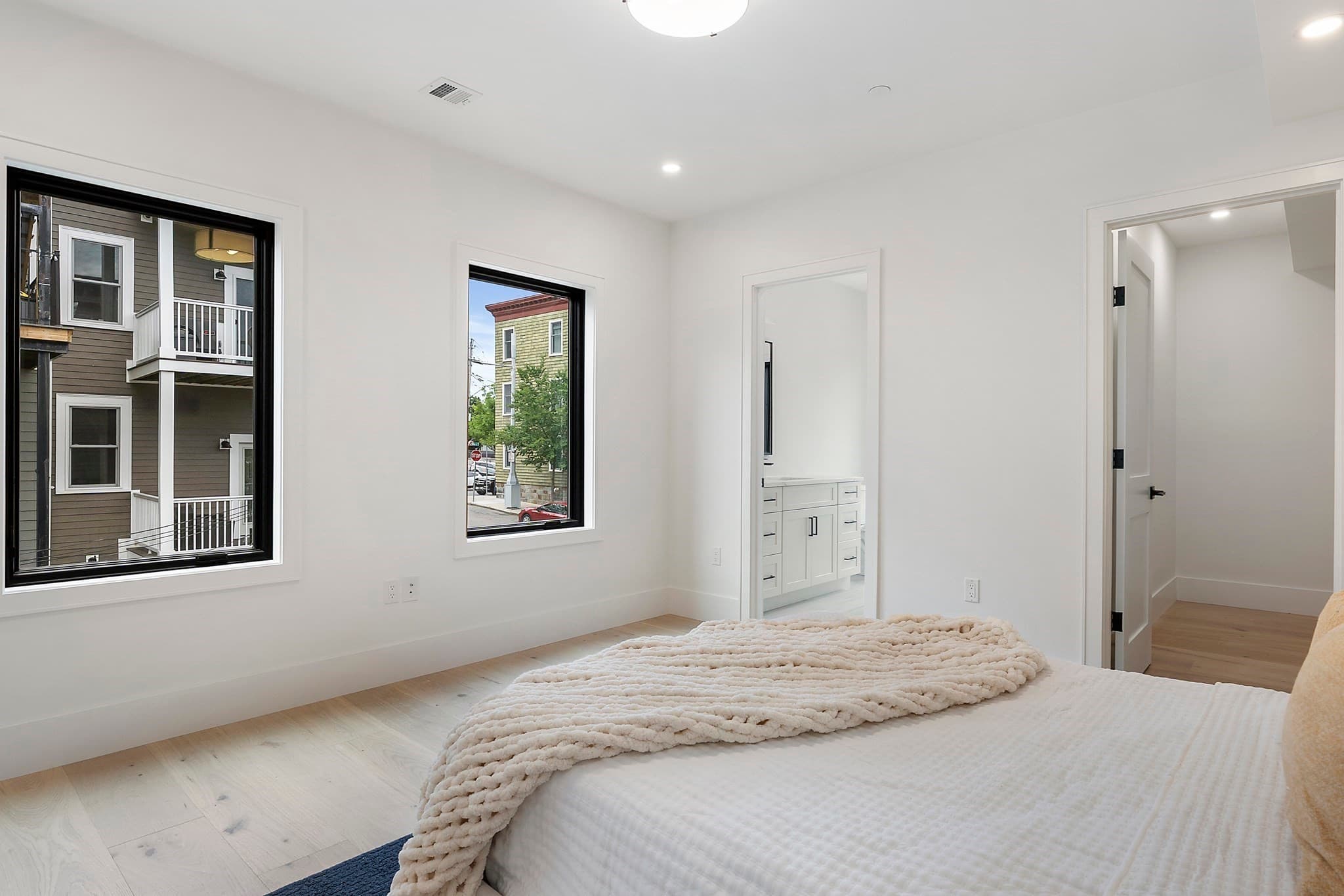 Condominium at 421 E. 6th St, Boston MA 02127, Boston, photo 22 of 42