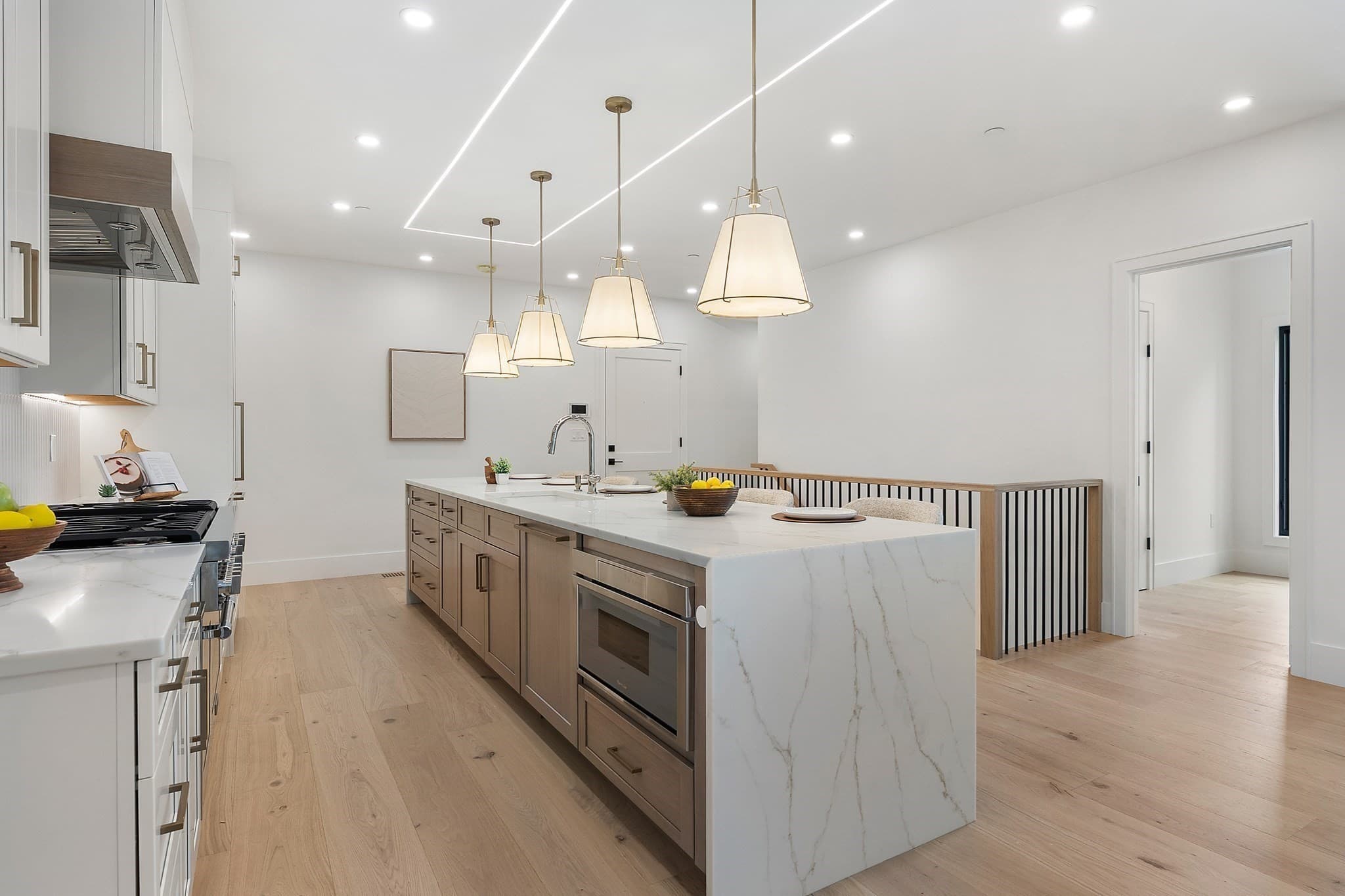 Condominium at 421 E. 6th St, Boston MA 02127, Boston, photo 5 of 42