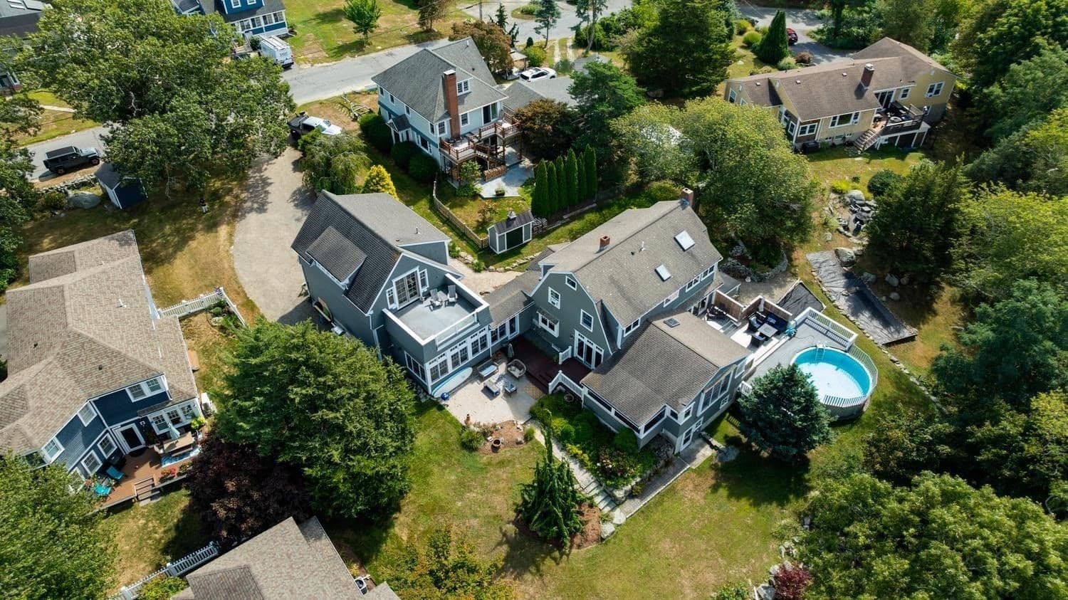 Single Family Residence at 18 Holly St, Gloucester MA 01930, Gloucester, photo 2 of 39