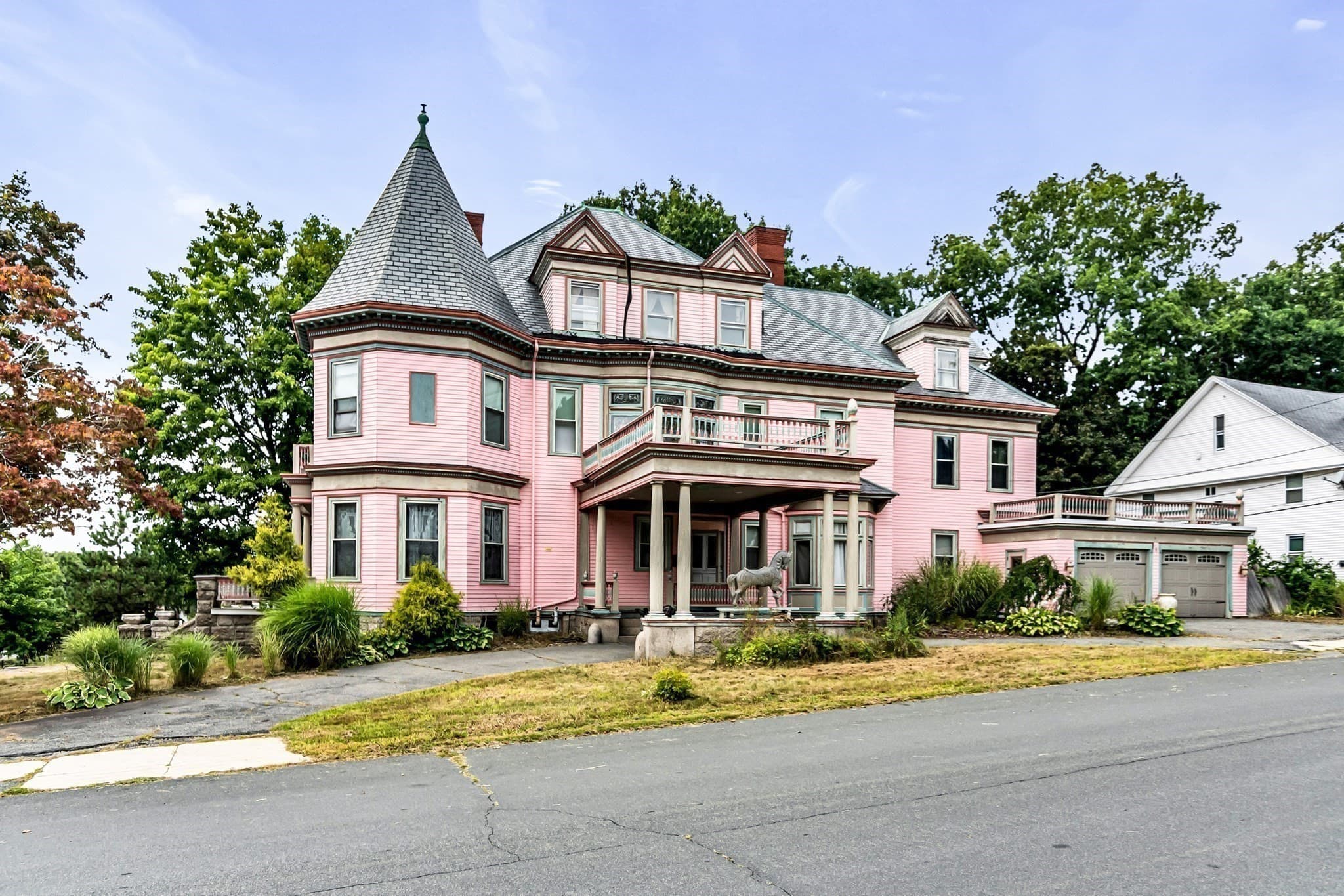 Single Family Residence at 40 Westland Ter, Haverhill MA 01830, Haverhill, photo 5 of 37