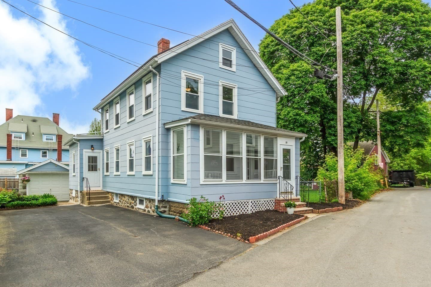 10 Elm Ct, Andover MA 01810