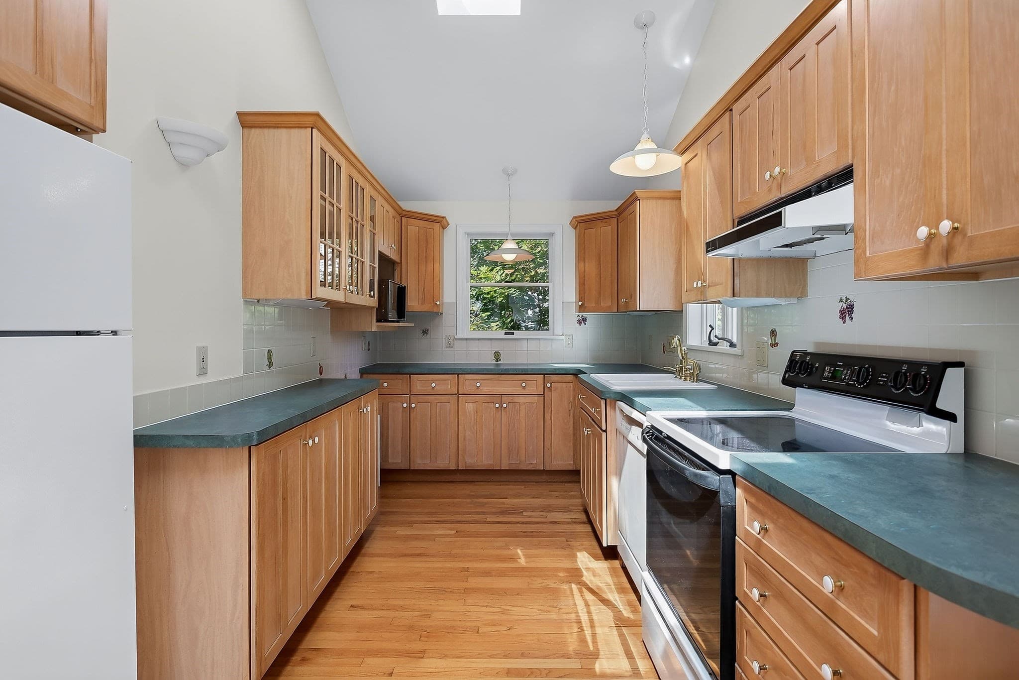 Single Family Residence at 24 Elmvale, Pittsfield MA 01201, Pittsfield, photo 31 of 42