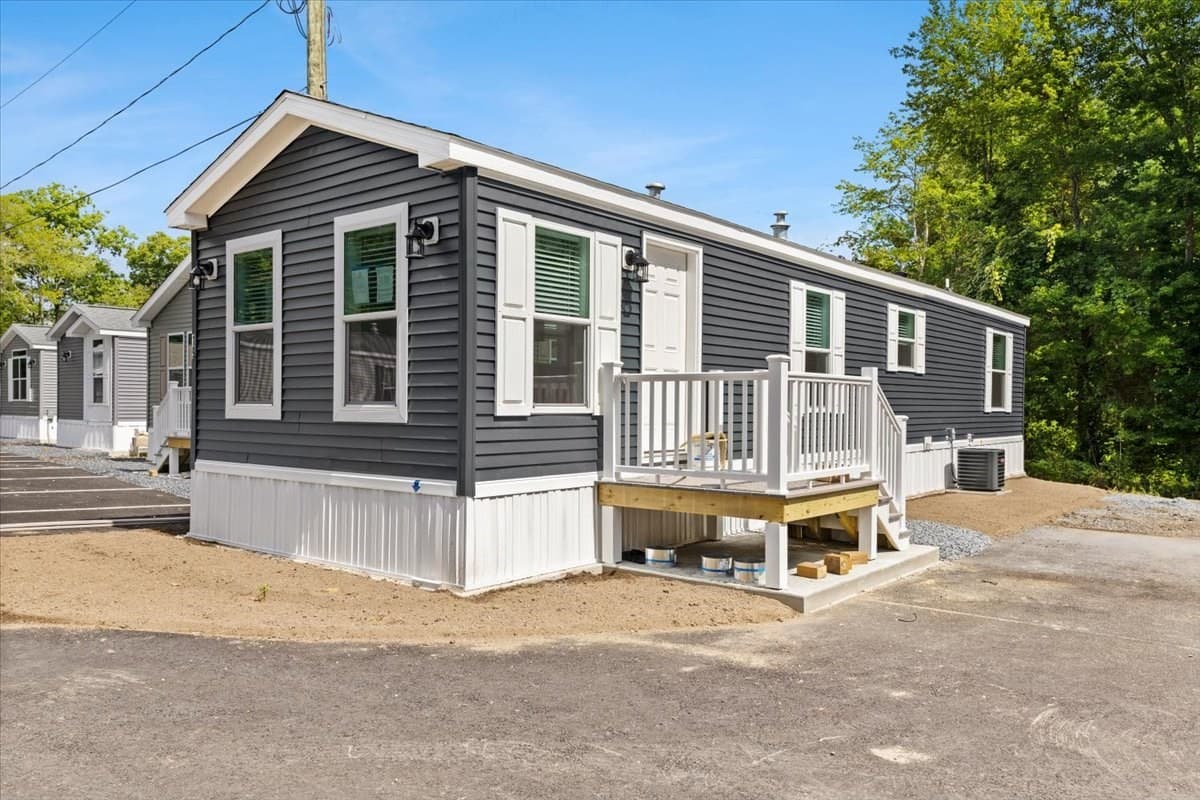 1540 Broadway # 19, Raynham MA 02767