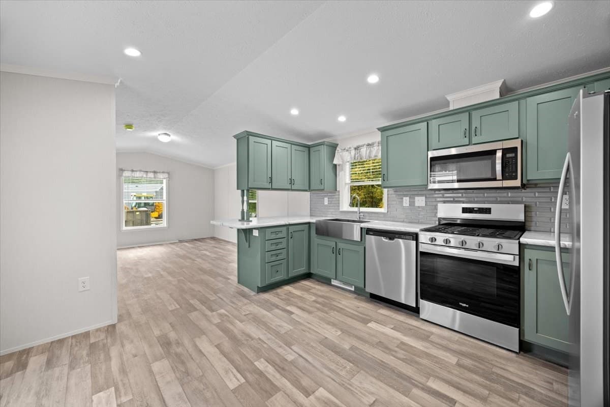 Mobile Home at 1540 Broadway # 23, Raynham MA 02767, Raynham, photo 4 of 12
