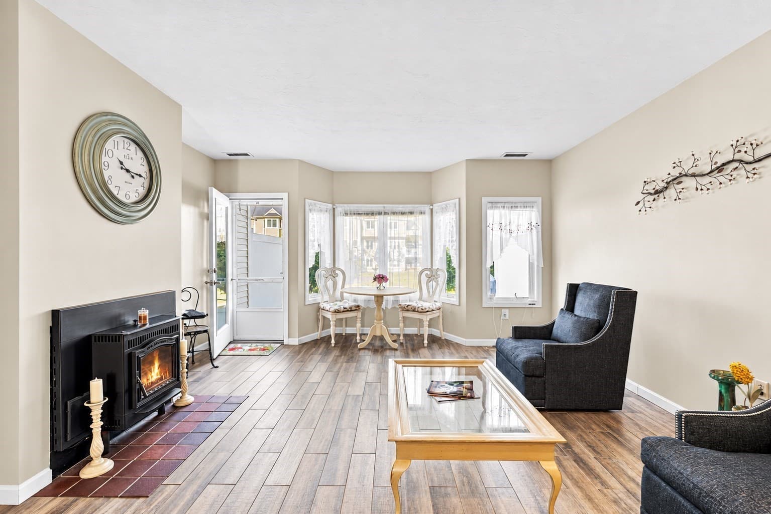 Condominium at 559 White Cliff Dr # 559, Plymouth MA 02360, Plymouth, photo 6 of 35