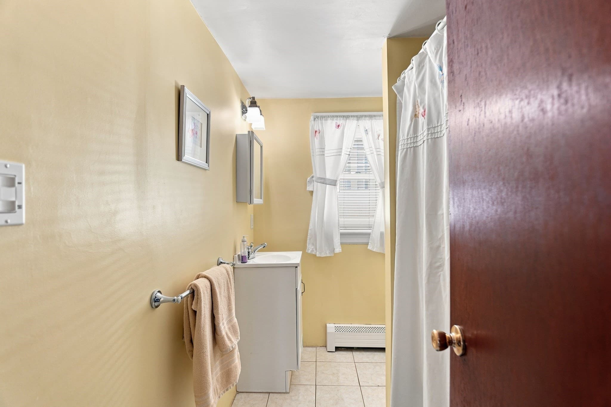 Single Family Residence at 152 Main Street, Wilmington MA 01887, Wilmington, photo 20 of 29