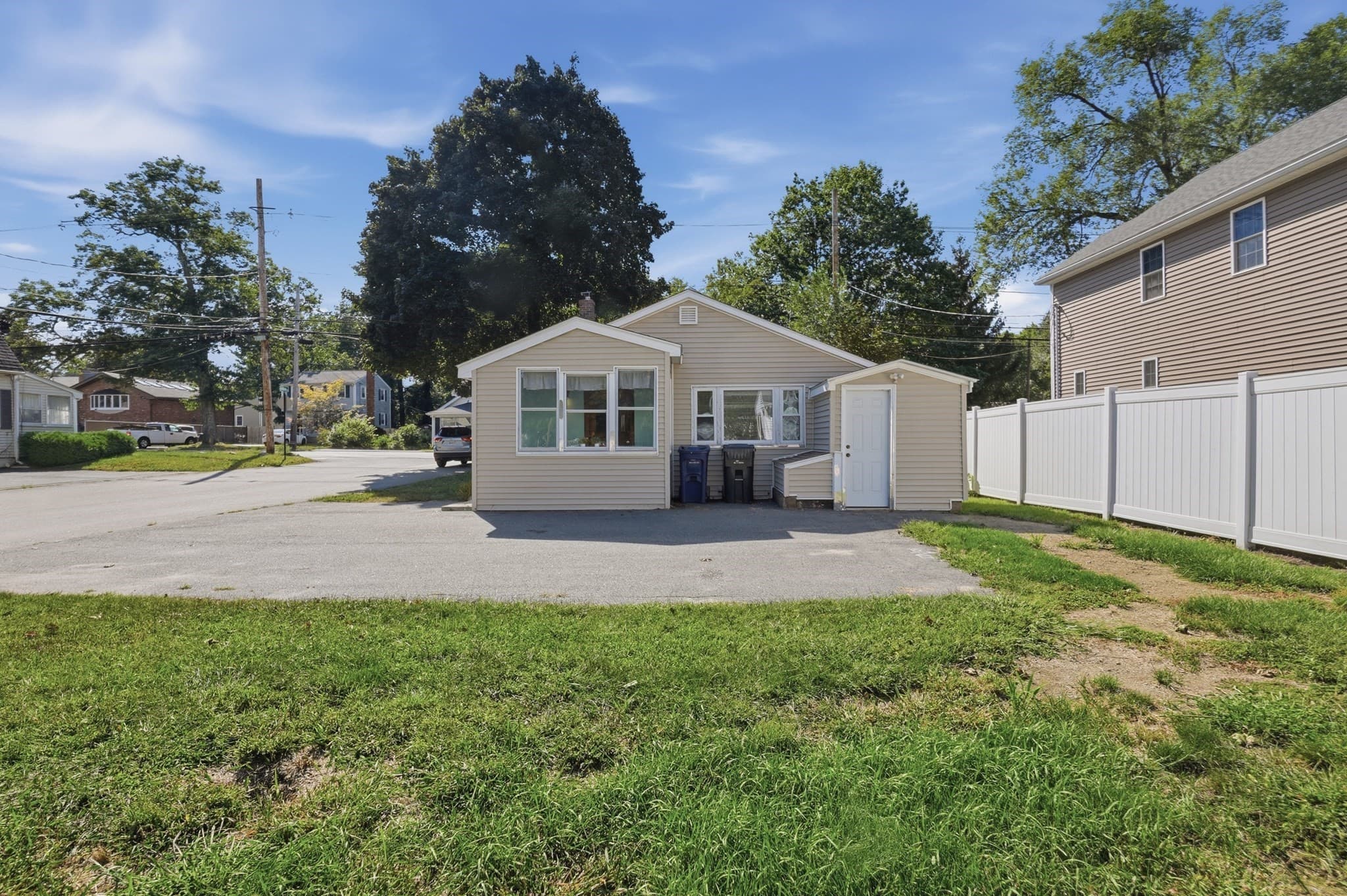 Single Family Residence at 152 Main Street, Wilmington MA 01887, Wilmington, photo 24 of 29