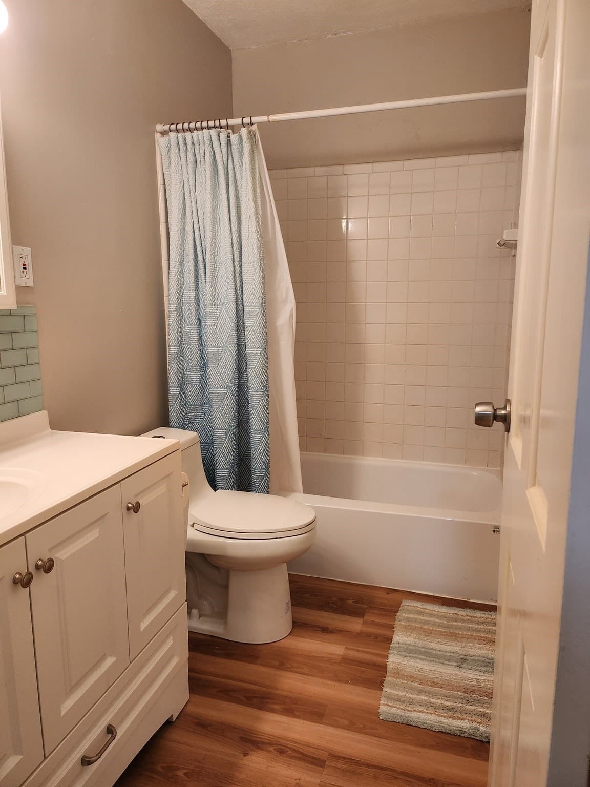 Condominium at 123 Elm St # D11, Quincy MA 02169, Quincy, photo 10 of 22