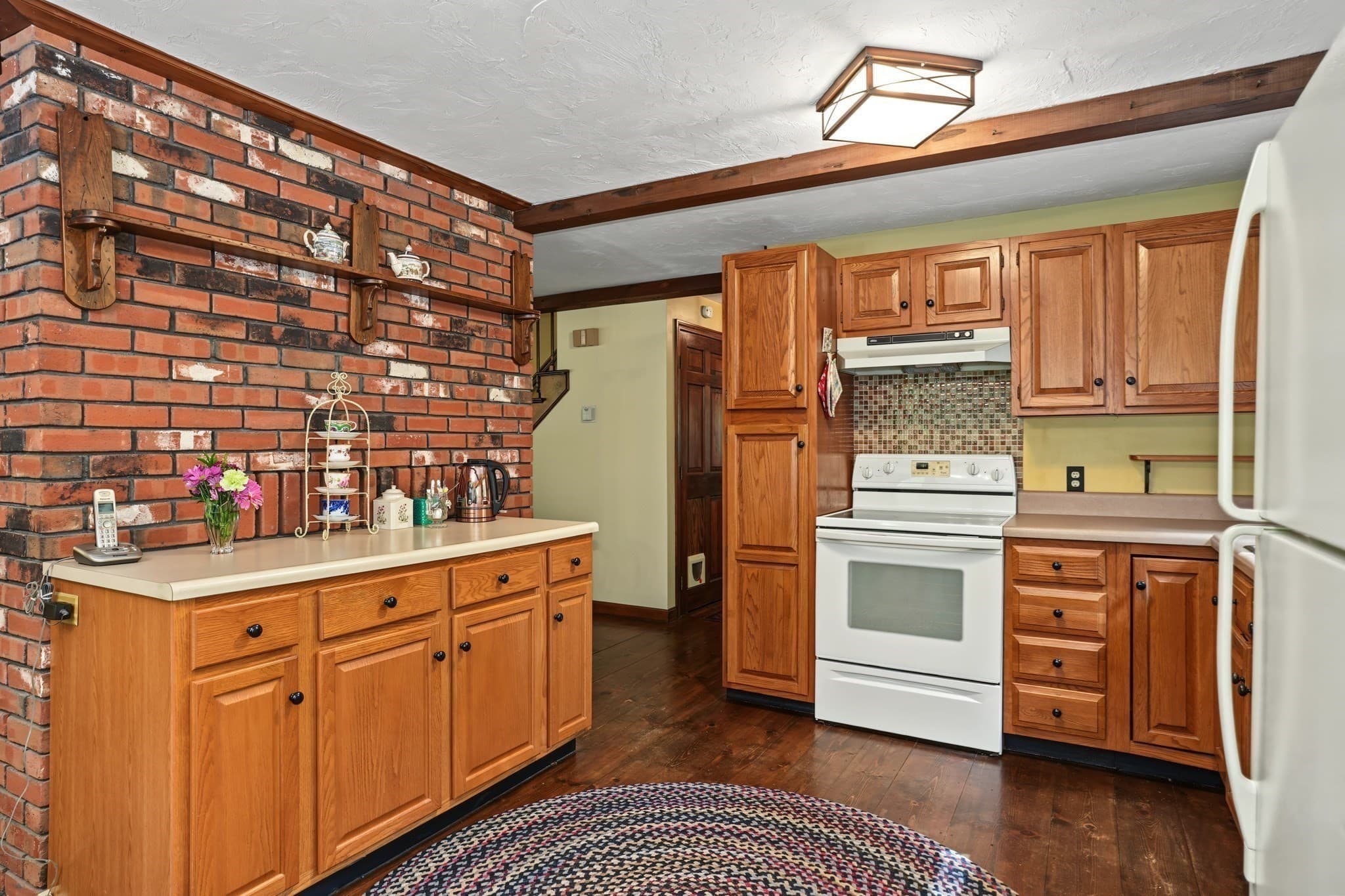 Single Family Residence at 8 Fales Road, Plainville MA 02762, Plainville, photo 9 of 31
