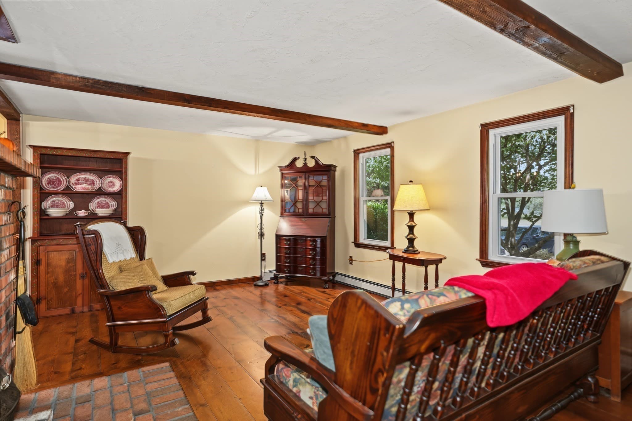 Single Family Residence at 8 Fales Road, Plainville MA 02762, Plainville, photo 4 of 31