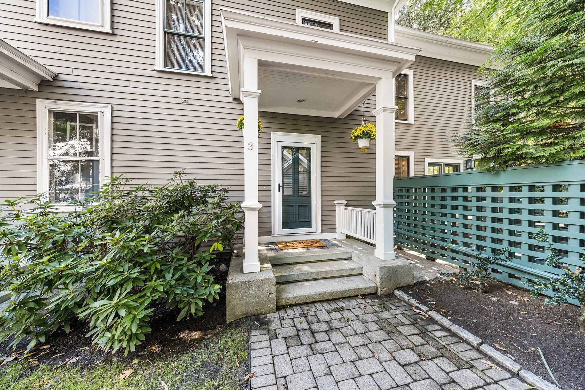 1175 Chestnut St # 3, Newton MA 02464