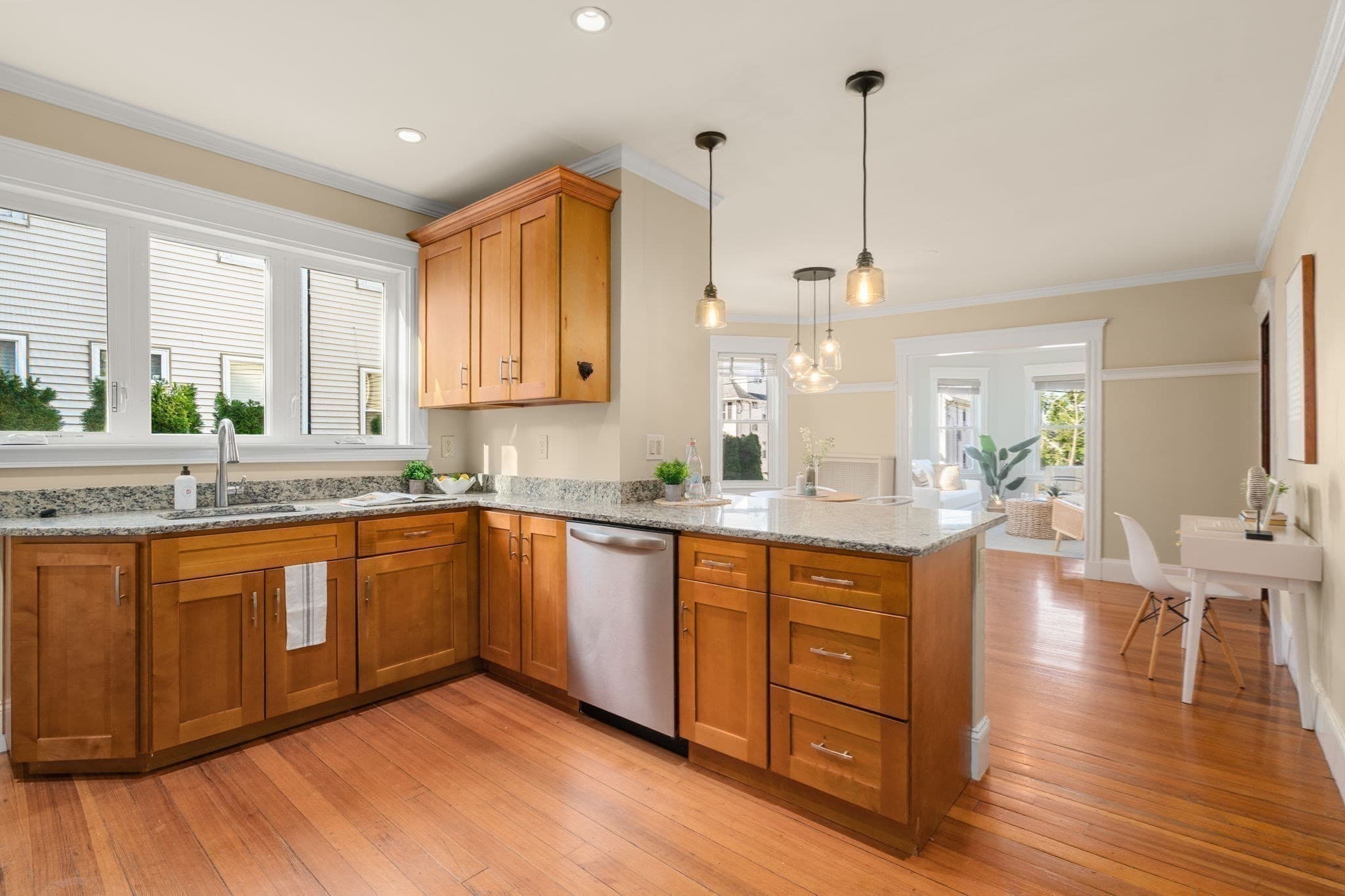 Condominium at 29 Winslow Rd # 29, Belmont MA 02478, Belmont, photo 9 of 20