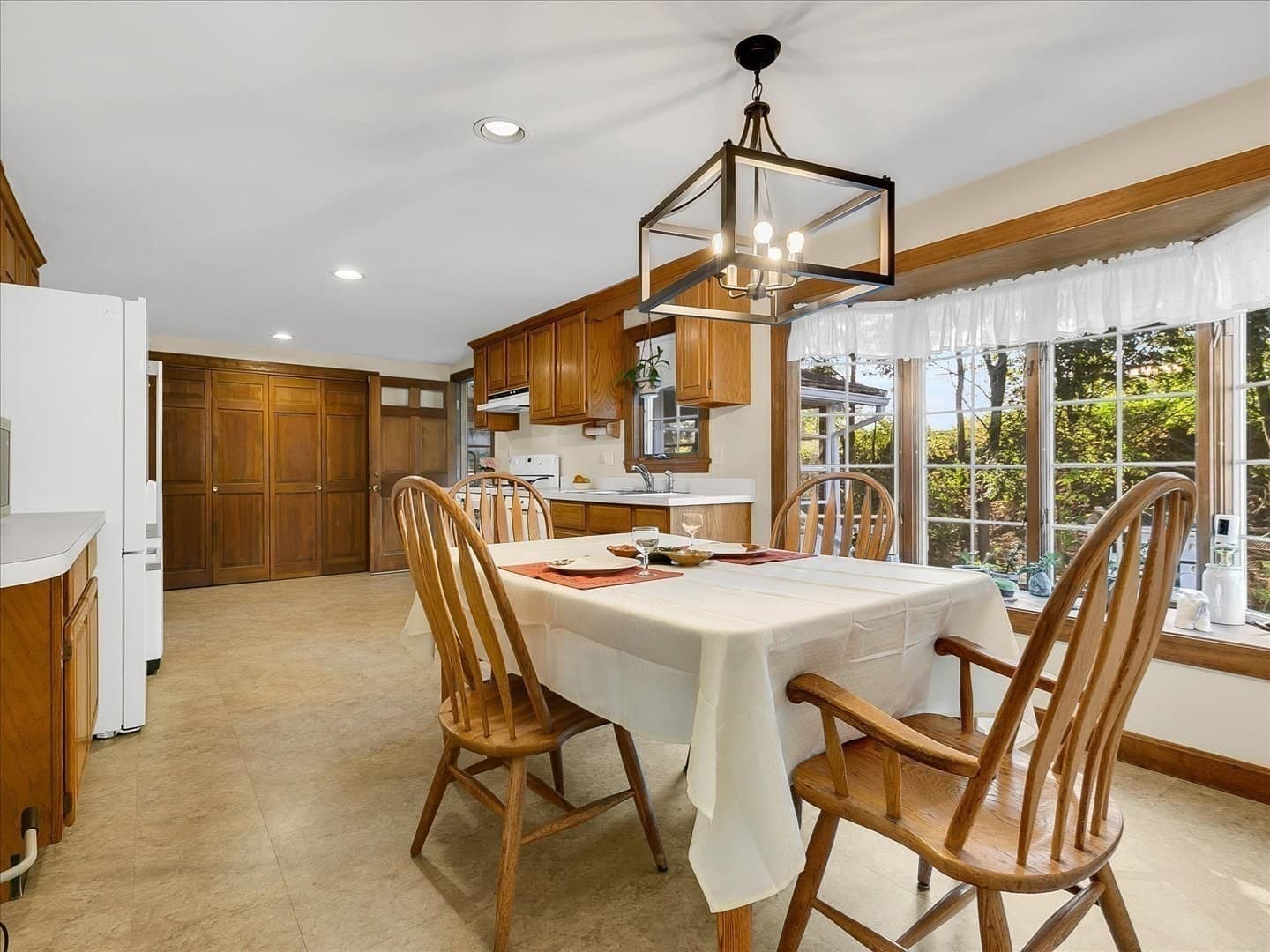 Single Family Residence at 31 Chipman Road, Beverly MA 01915, Beverly, photo 6 of 29