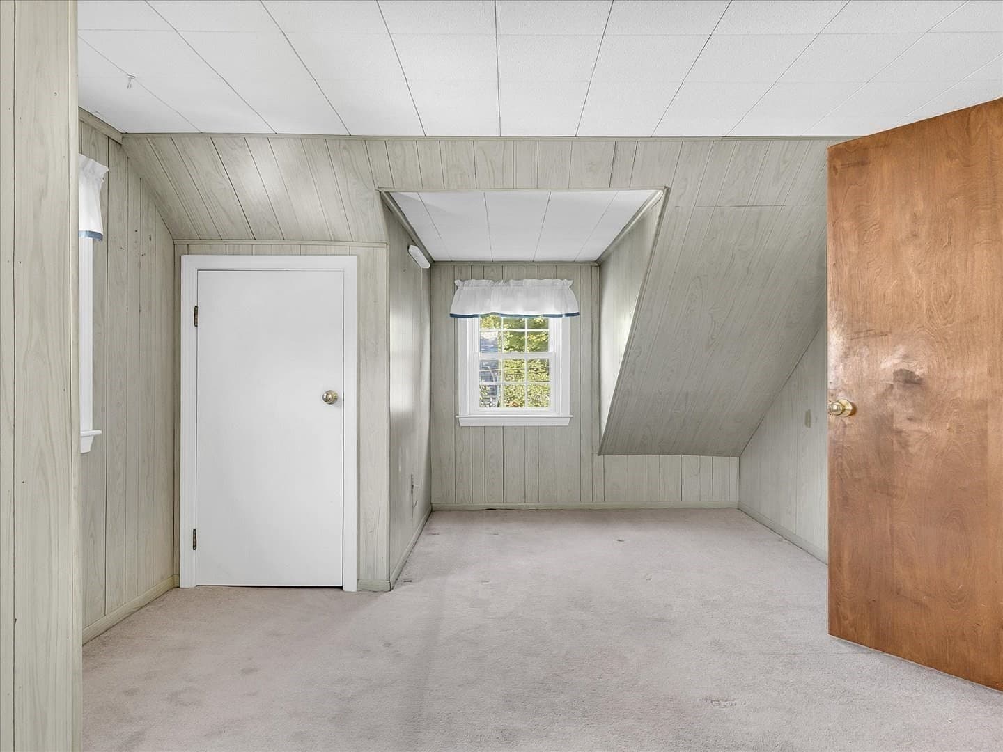 Single Family Residence at 31 Chipman Road, Beverly MA 01915, Beverly, photo 15 of 29