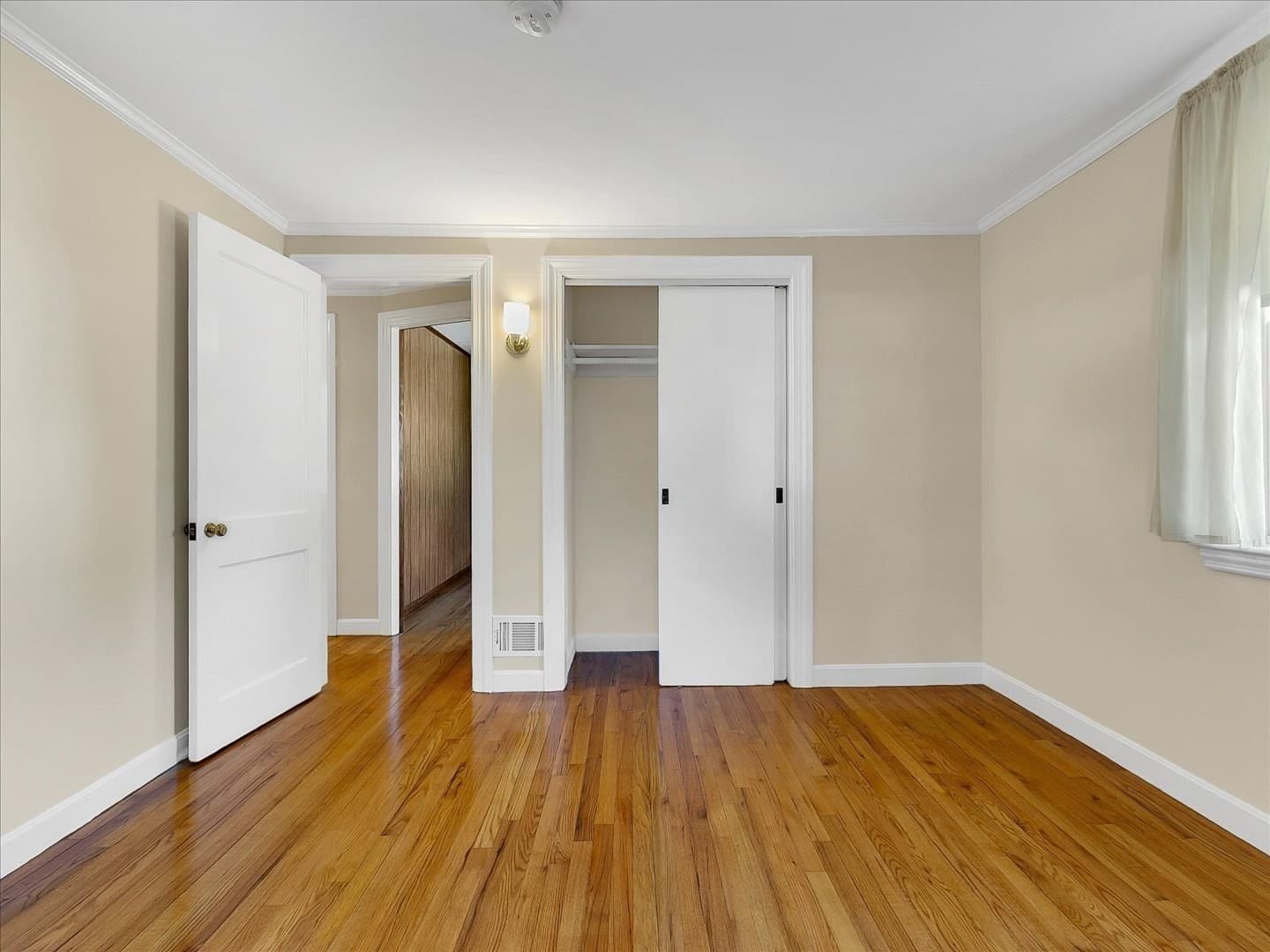 Single Family Residence at 31 Chipman Road, Beverly MA 01915, Beverly, photo 11 of 29