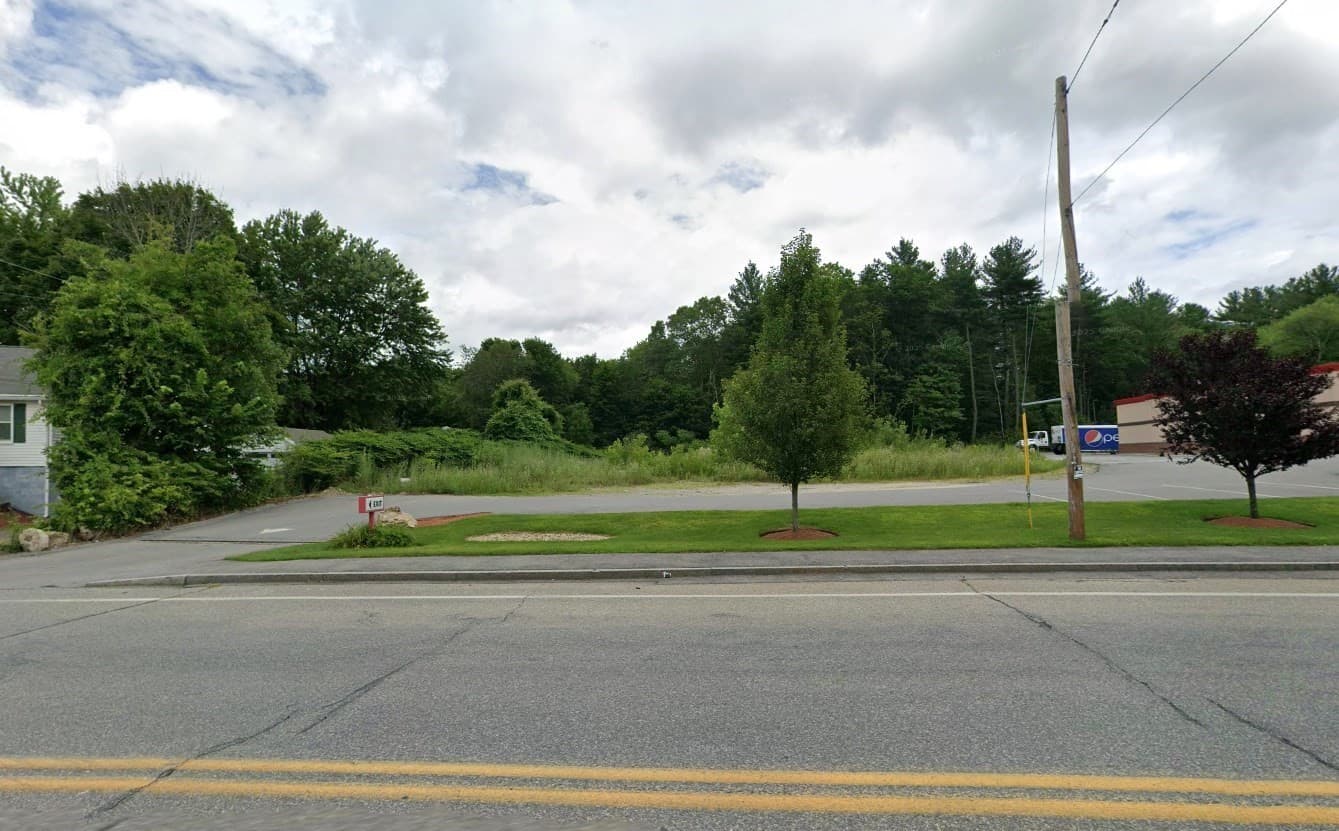 Commercial at 1905 Lakeview Ave, Dracut MA 01826, Dracut, photo 4 of 4