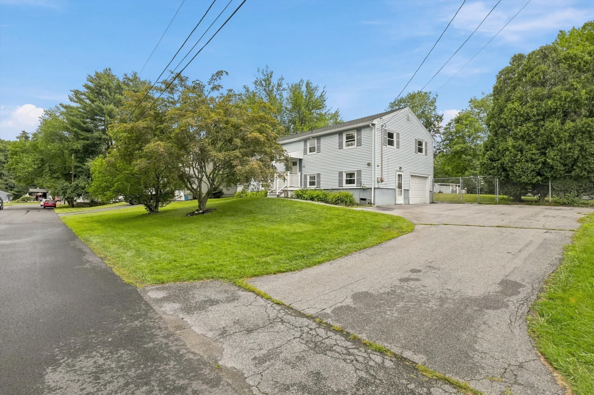 Single Family Residence at 22 Woodbury St, Salem NH 03079, Salem, photo 32 of 34
