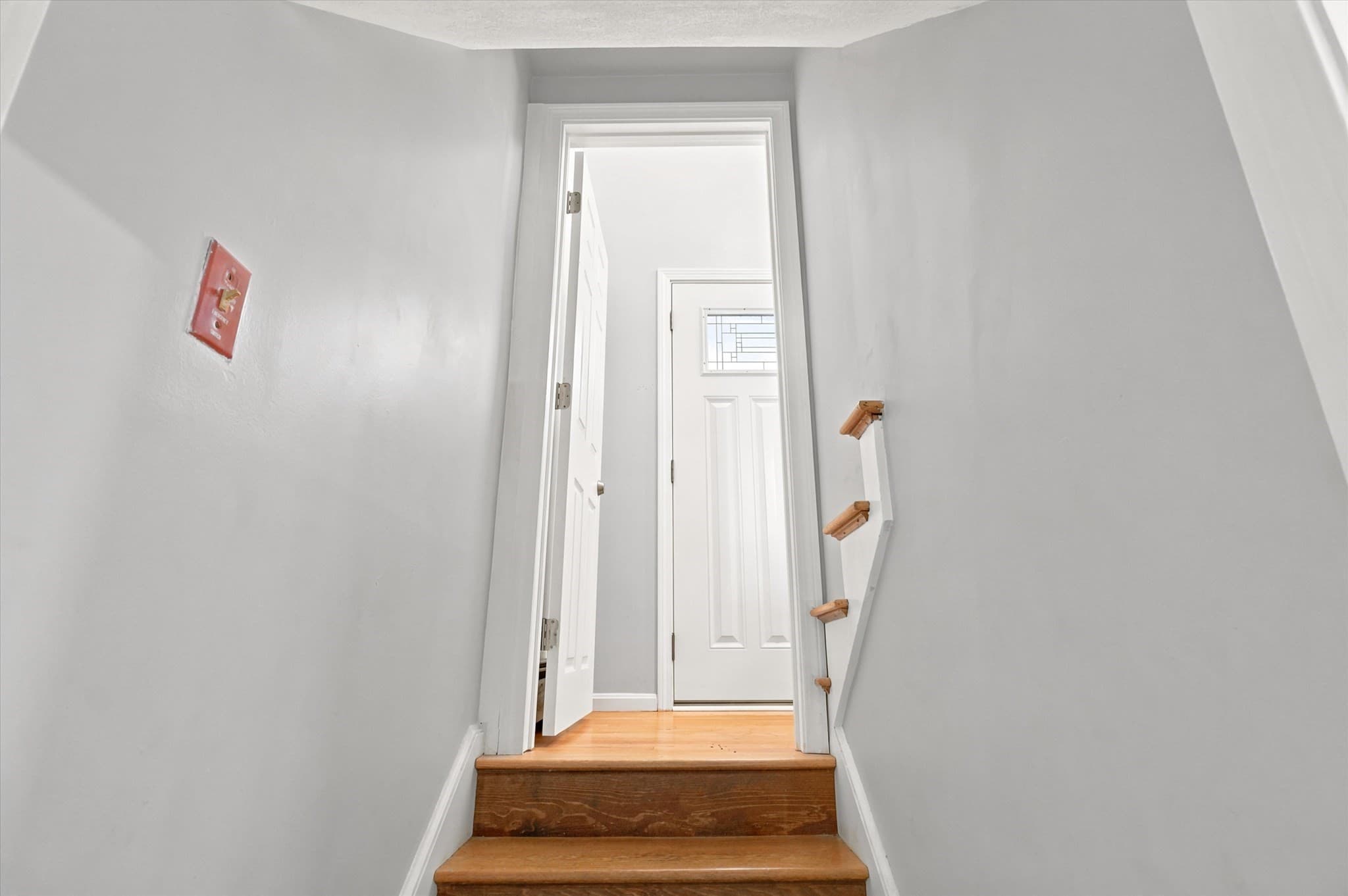Single Family Residence at 22 Woodbury St, Salem NH 03079, Salem, photo 18 of 34