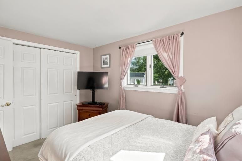 Single Family Residence at 33 Nicholson St, Lynn MA 01905, Lynn, photo 16 of 28