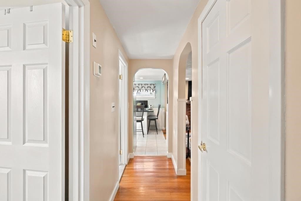 Single Family Residence at 33 Nicholson St, Lynn MA 01905, Lynn, photo 11 of 28